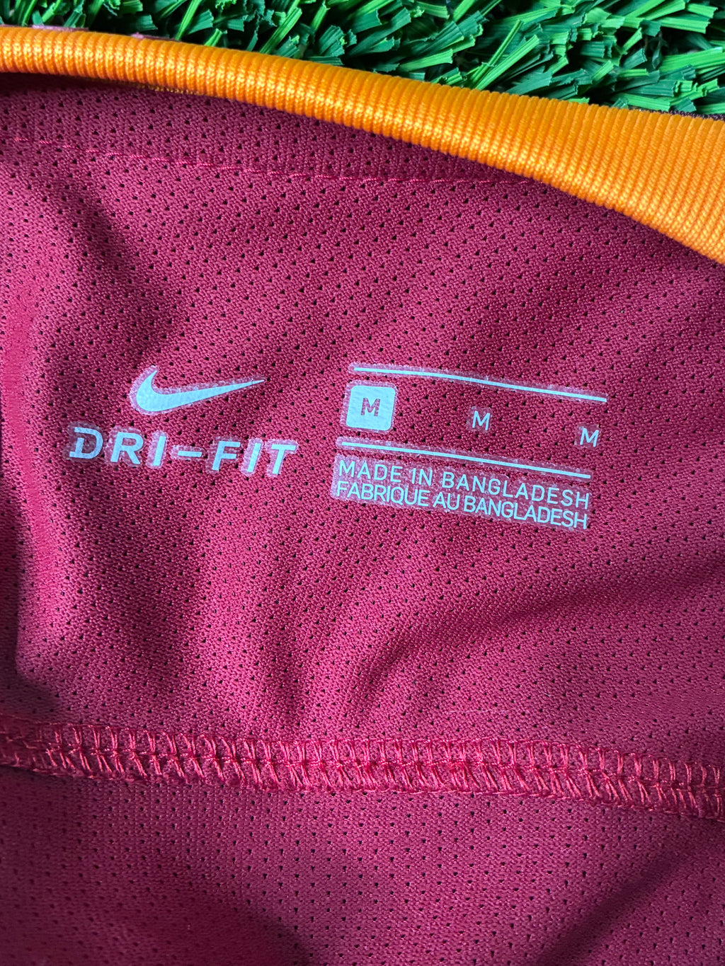 Replica AS Roma 16/17 Home Jersey Size Men's Medium