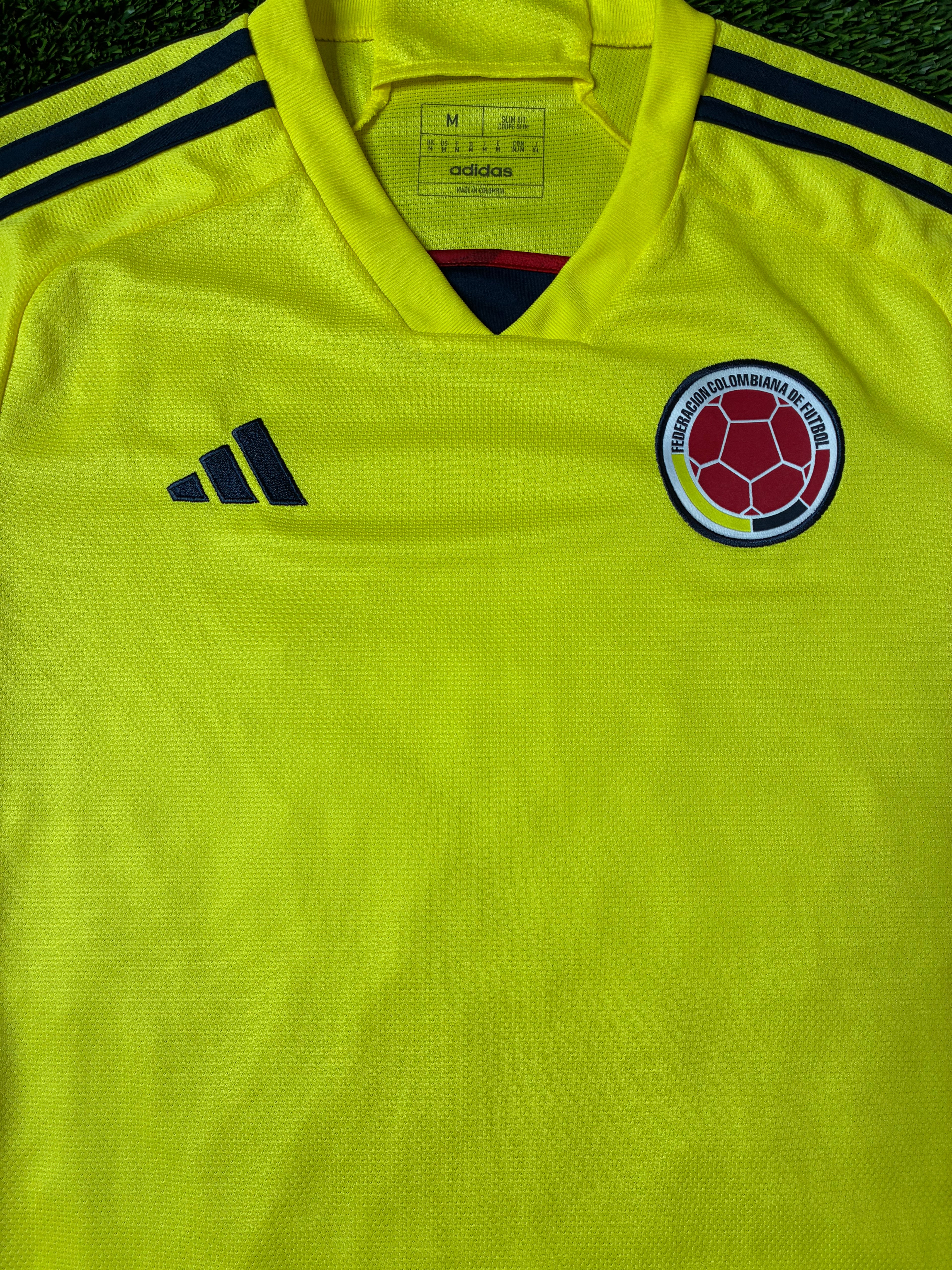 Adidas Colombia 22/23 Home Size Medium