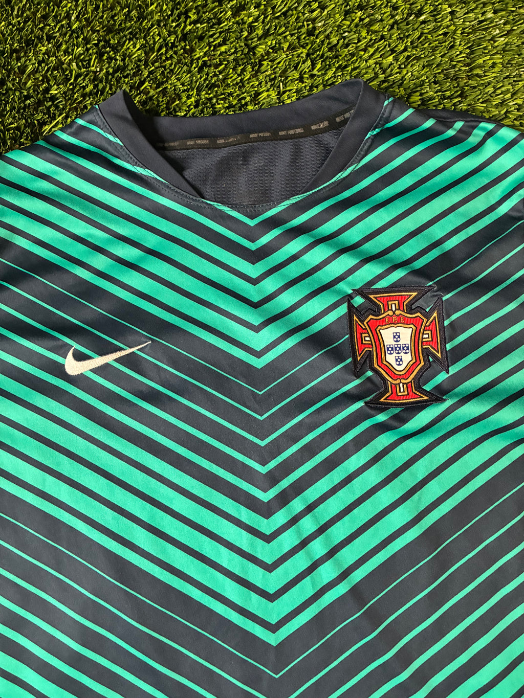 Nike Portugal 2014 Training Jersey Size XL