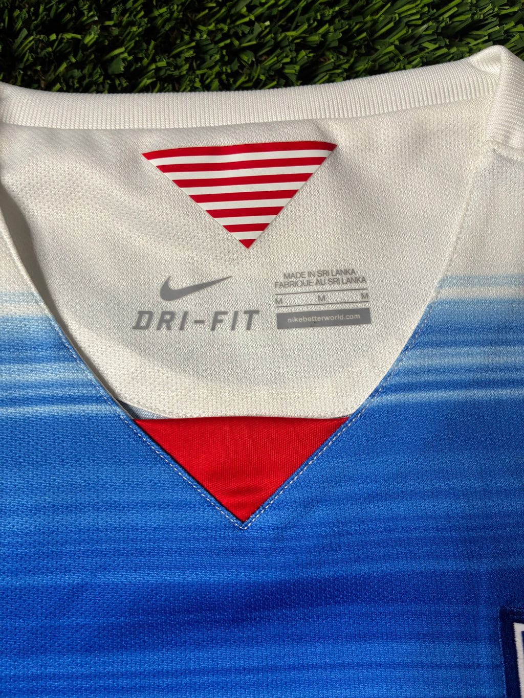 Nike USA 2015 Away Jersey Size Men's Medium