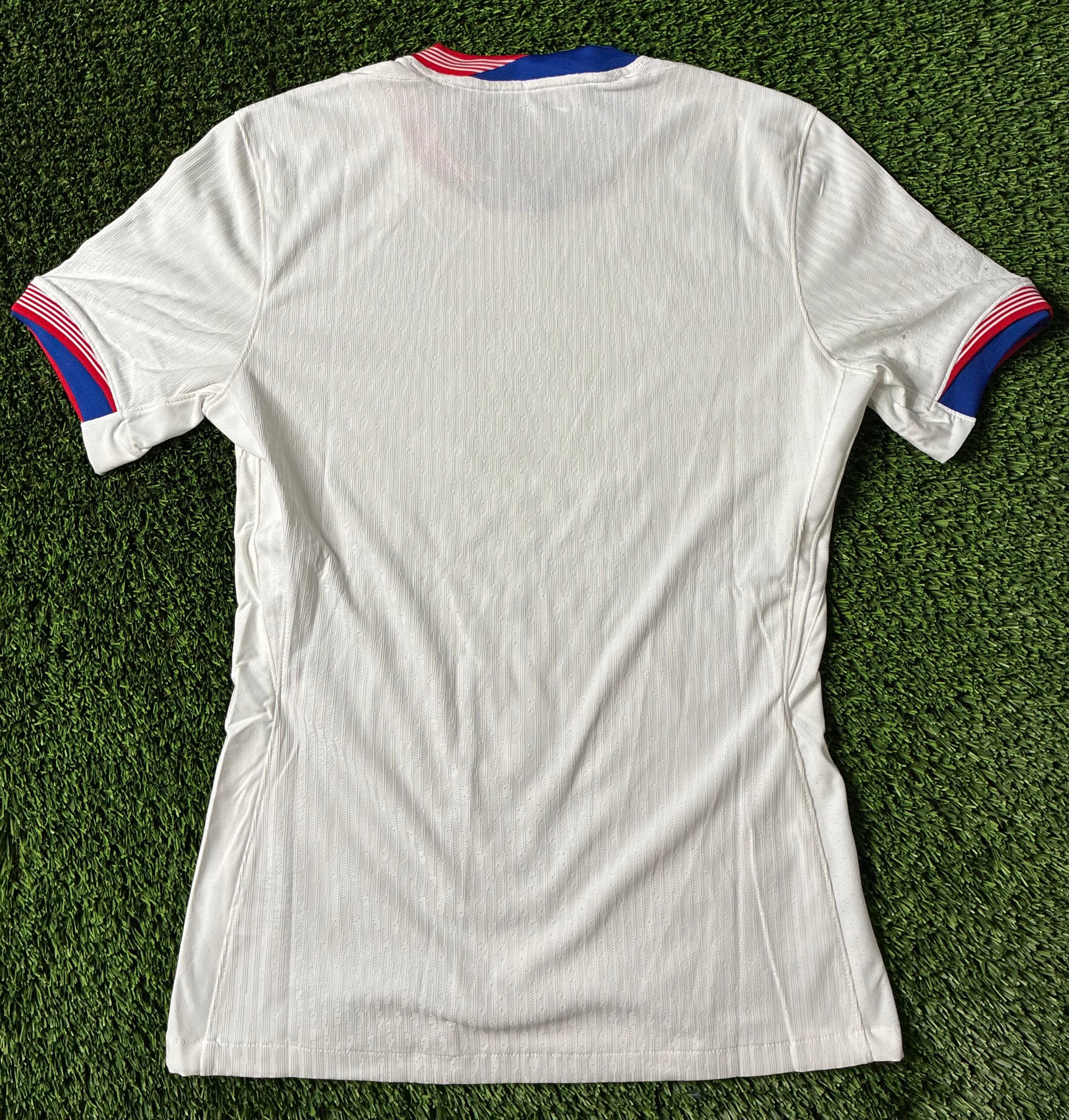 White Custom Nike USA Jersey Size Medium