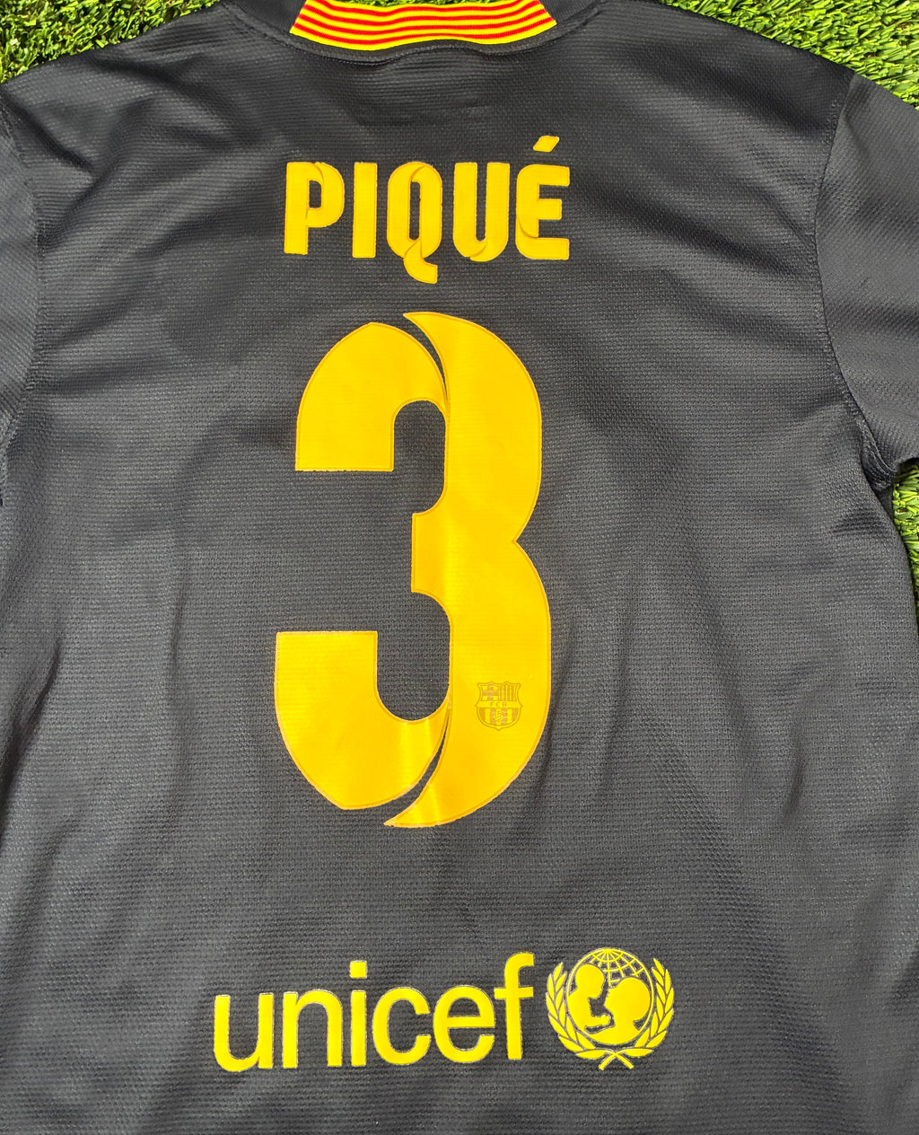 Nike Pique #3 Barcelona 13/14 Third Jersey Size Men's Small
