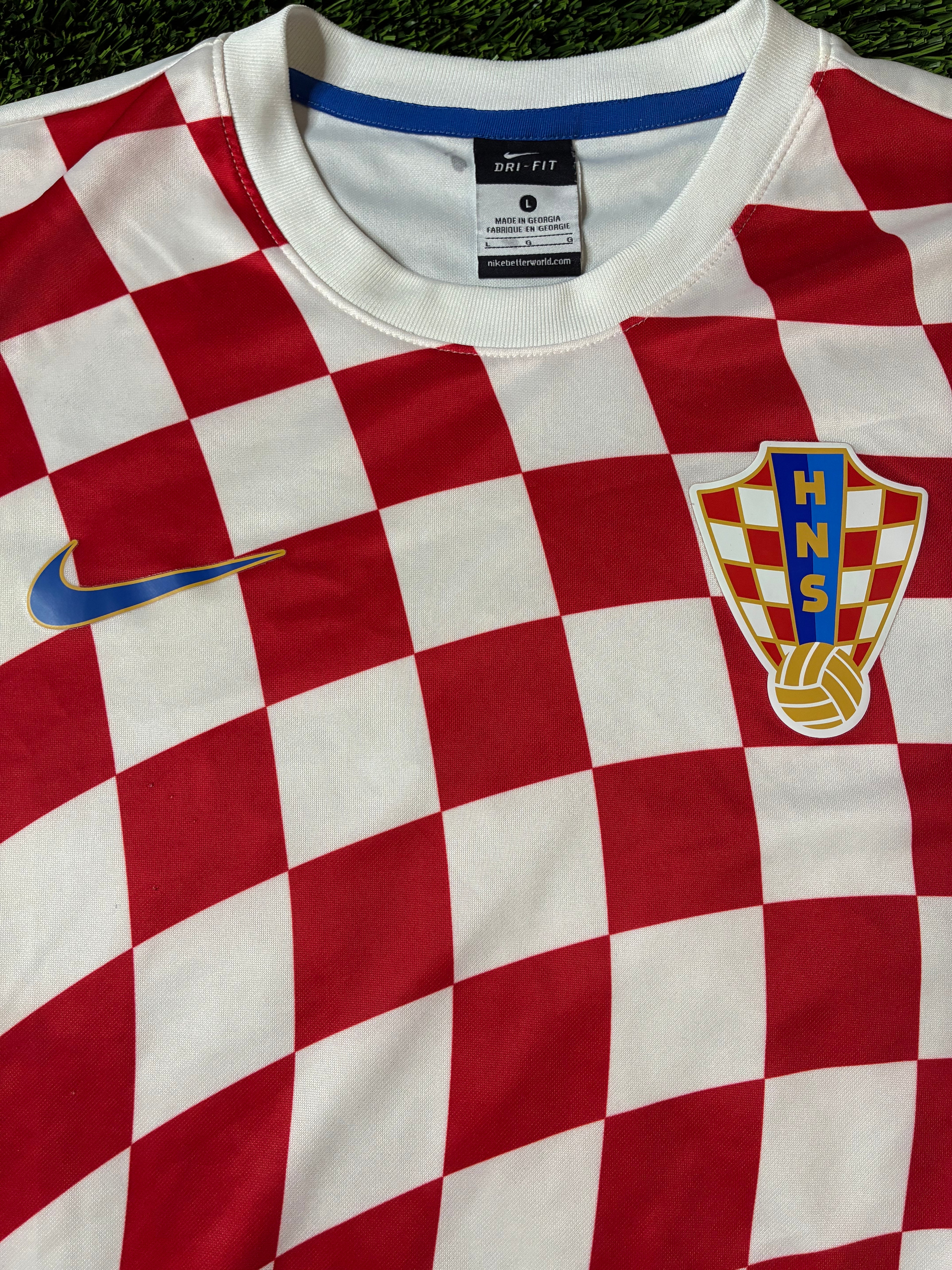 Nike Croatia 16/17 Home Jersey Size Men’s Large