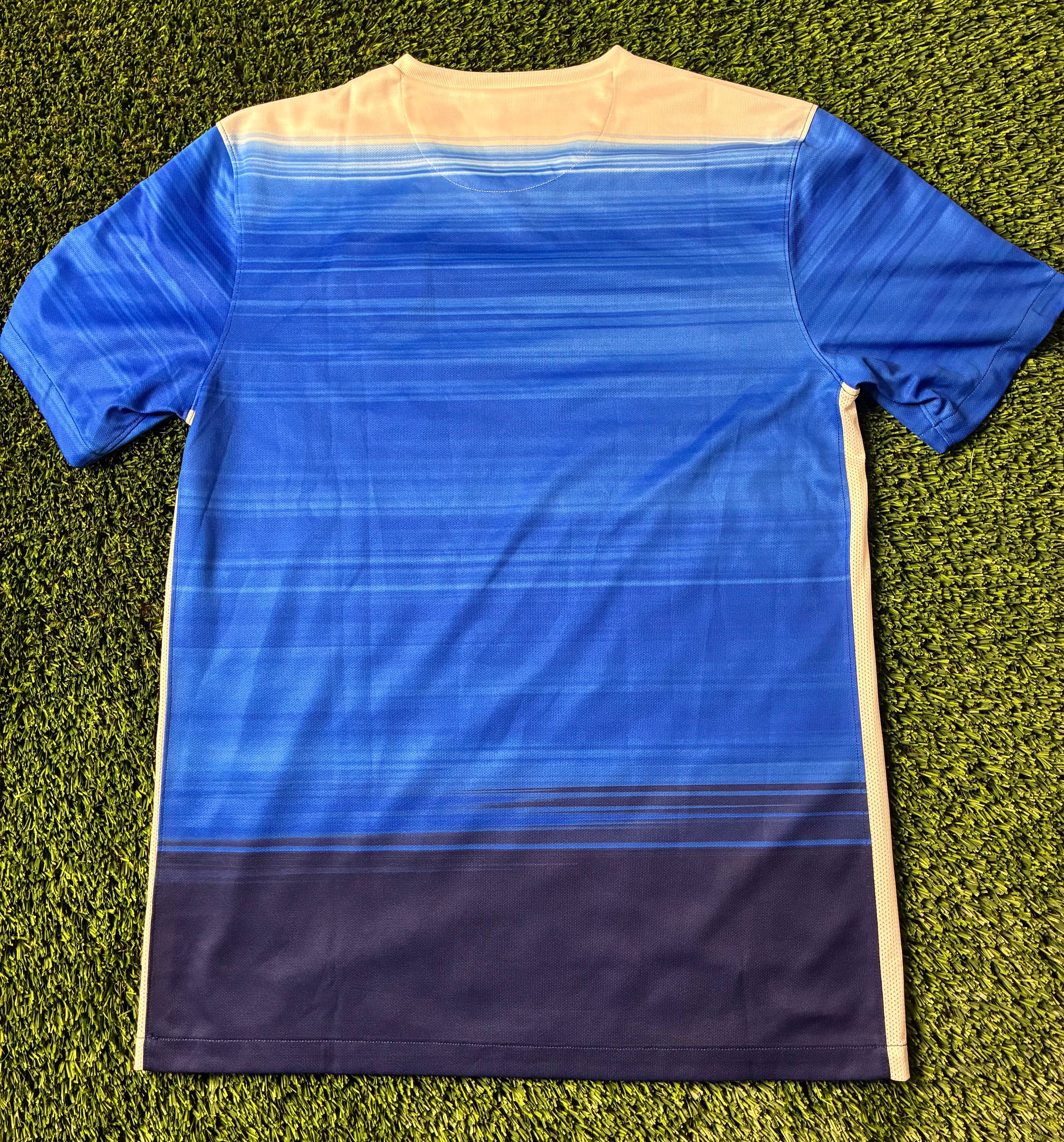 Nike USA 2015 Away Jersey Size Men's Medium