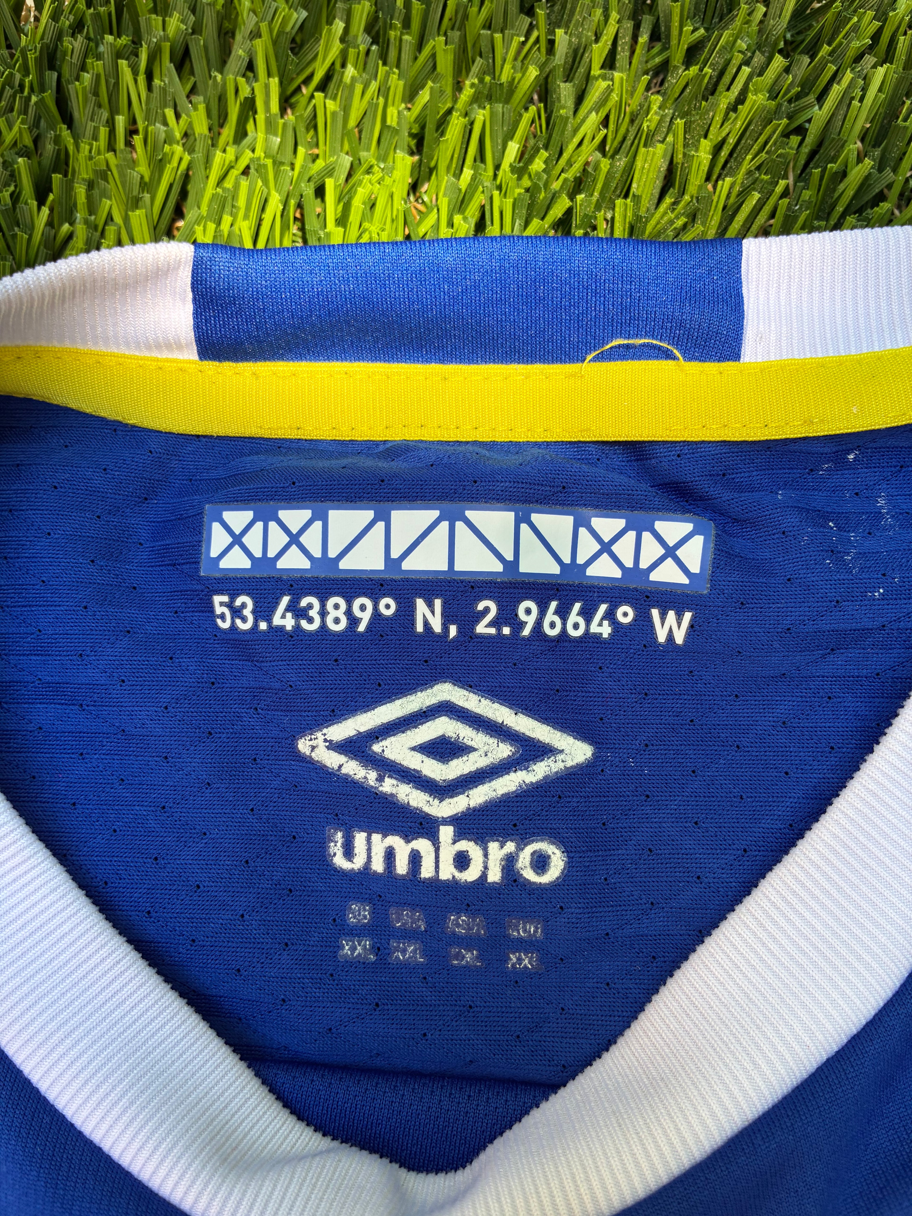Umbro Everton 16/17 Home Jersey Size Men's 2XL