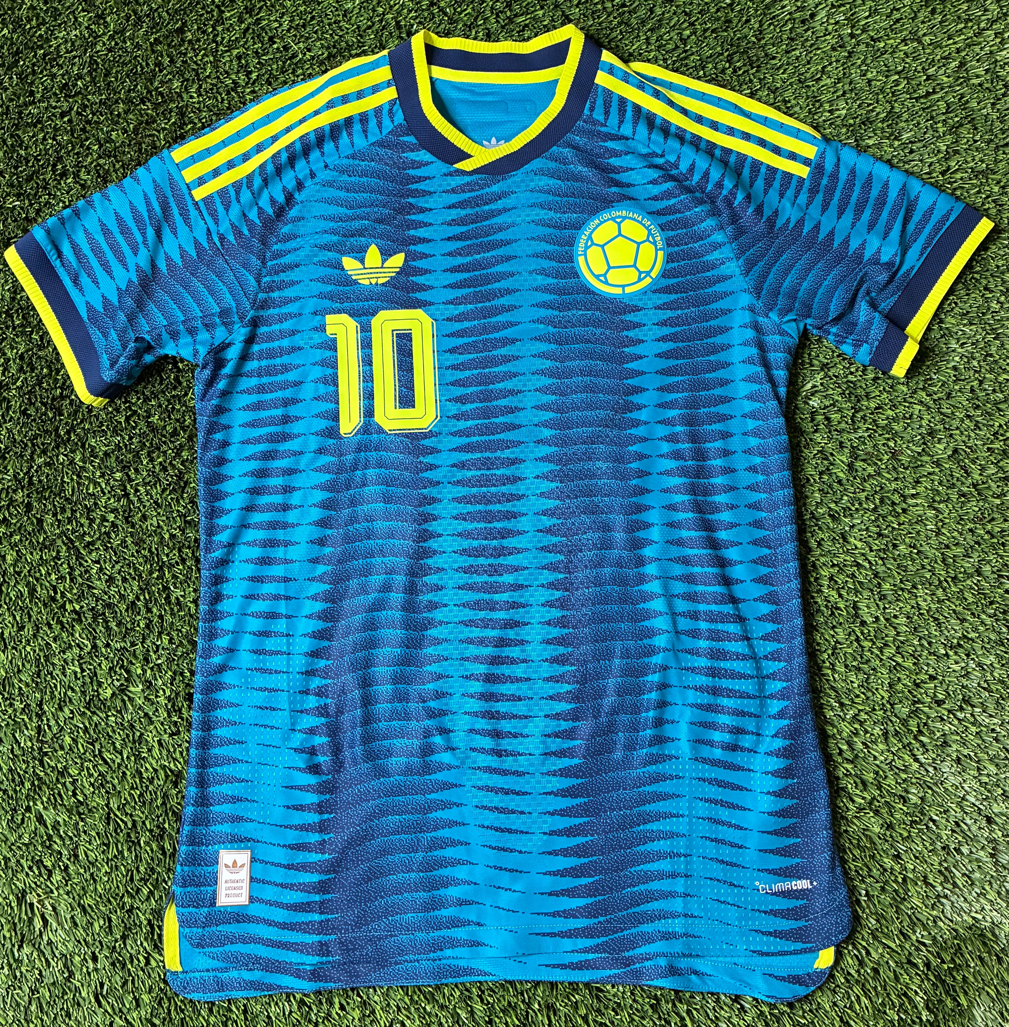 Adidas James #10 Colombia 2026 Away Player Version Size Medium