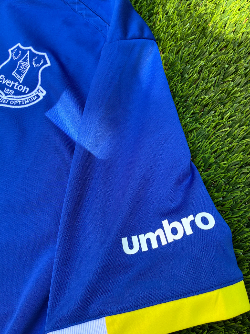 Umbro Everton 16/17 Home Jersey Size Men's 2XL
