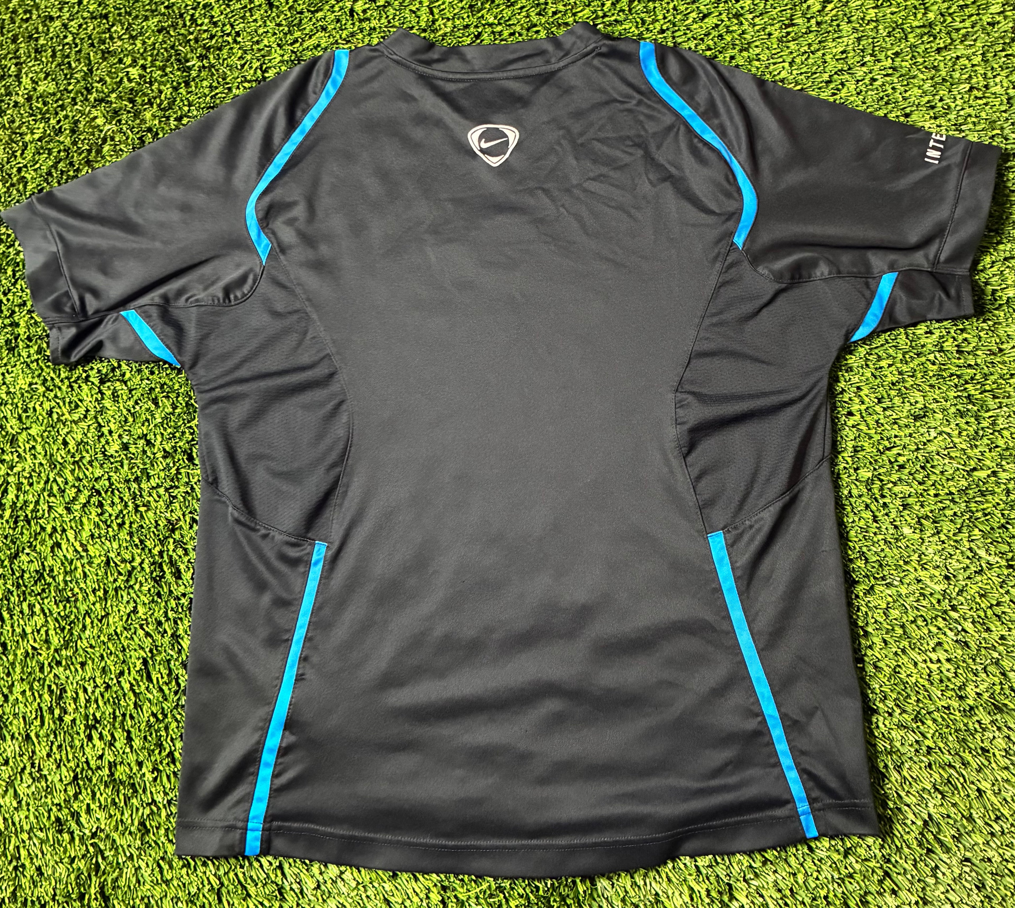Nike Inter Milan 05/06 Training Size Medium