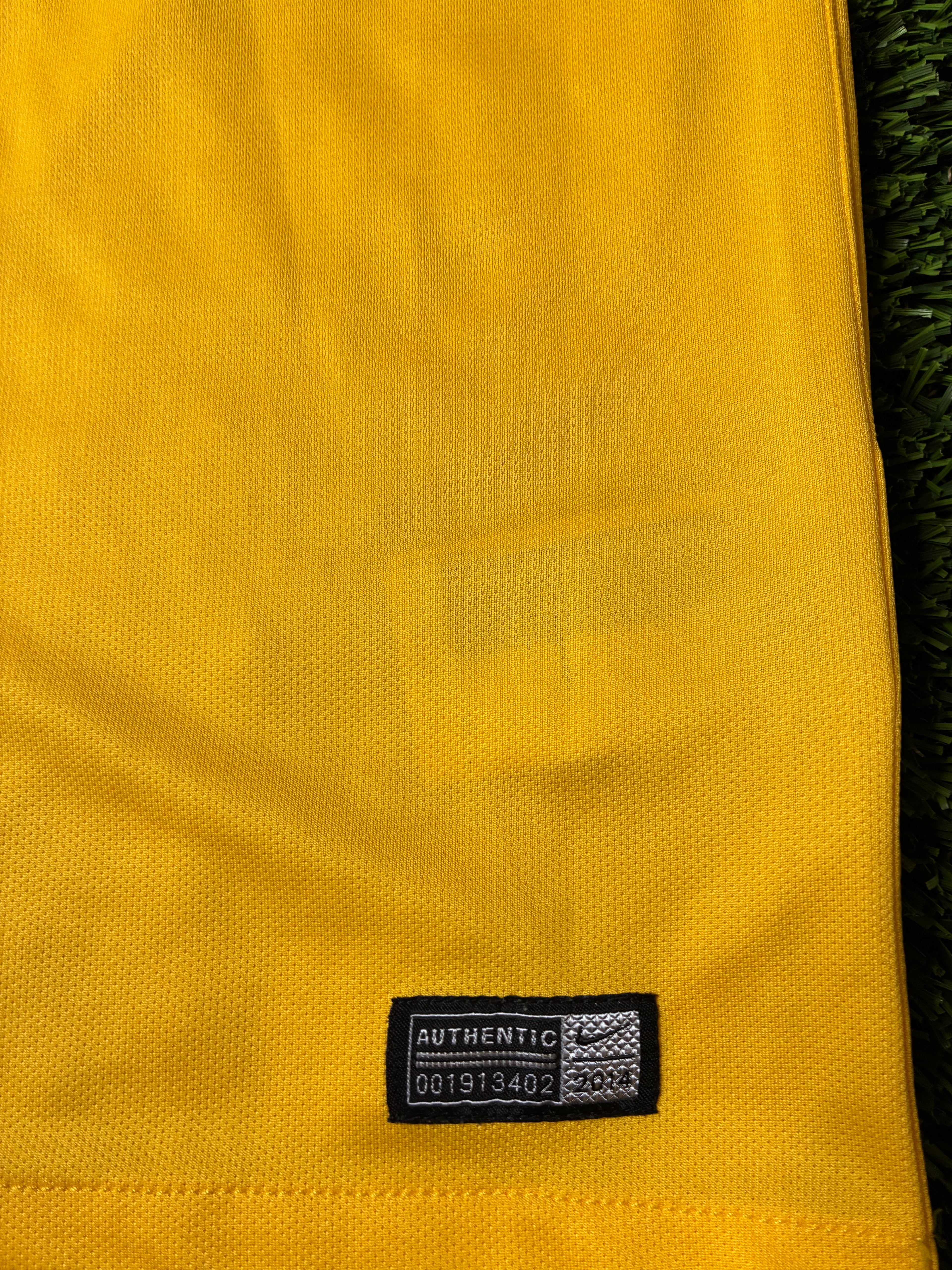 Nike Neymar #10 Brazil 2014 World Cup Home Jersey Size Men’s Small