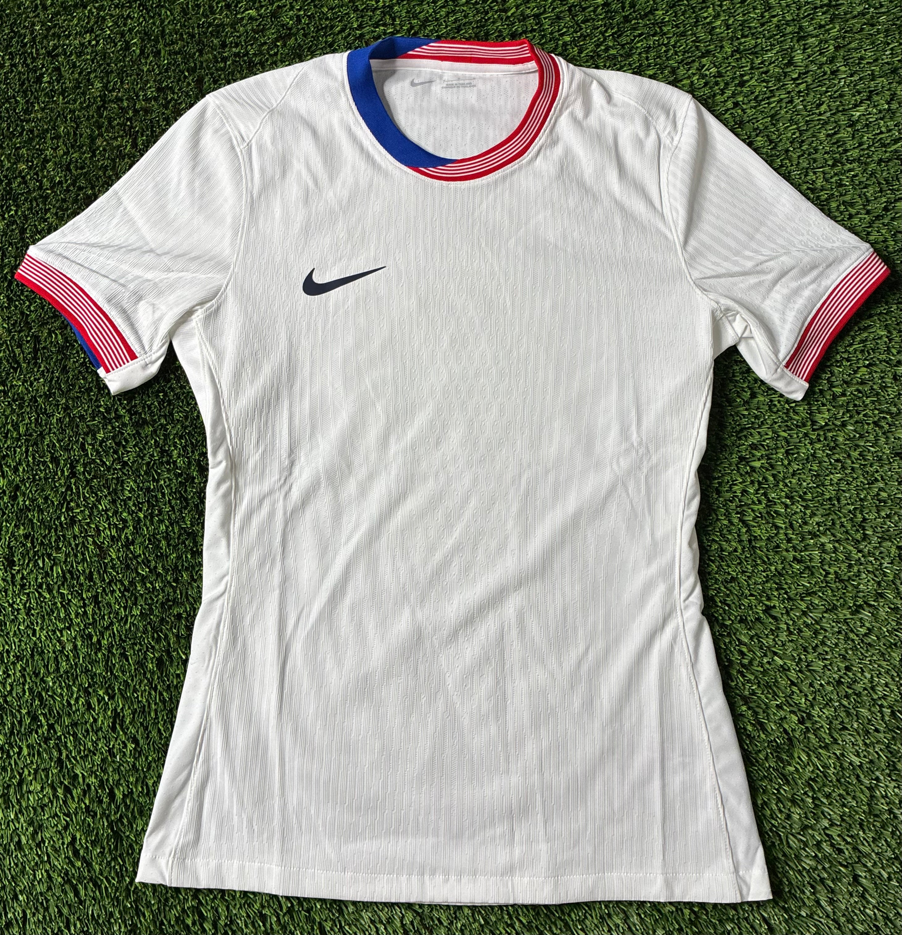 White Custom Nike USA Jersey Size Medium