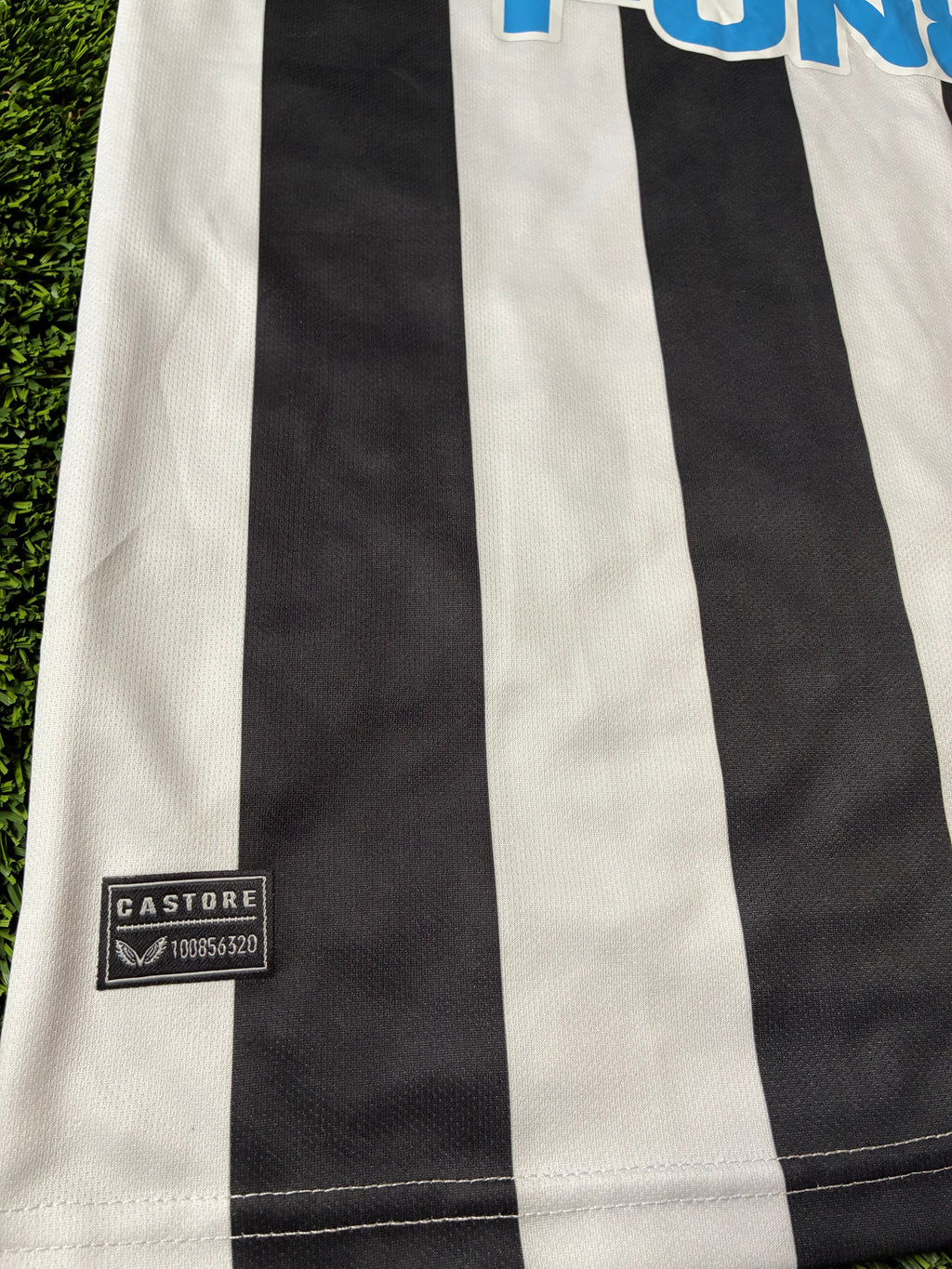Castore Newcastle United 22/23 Home Size Medium