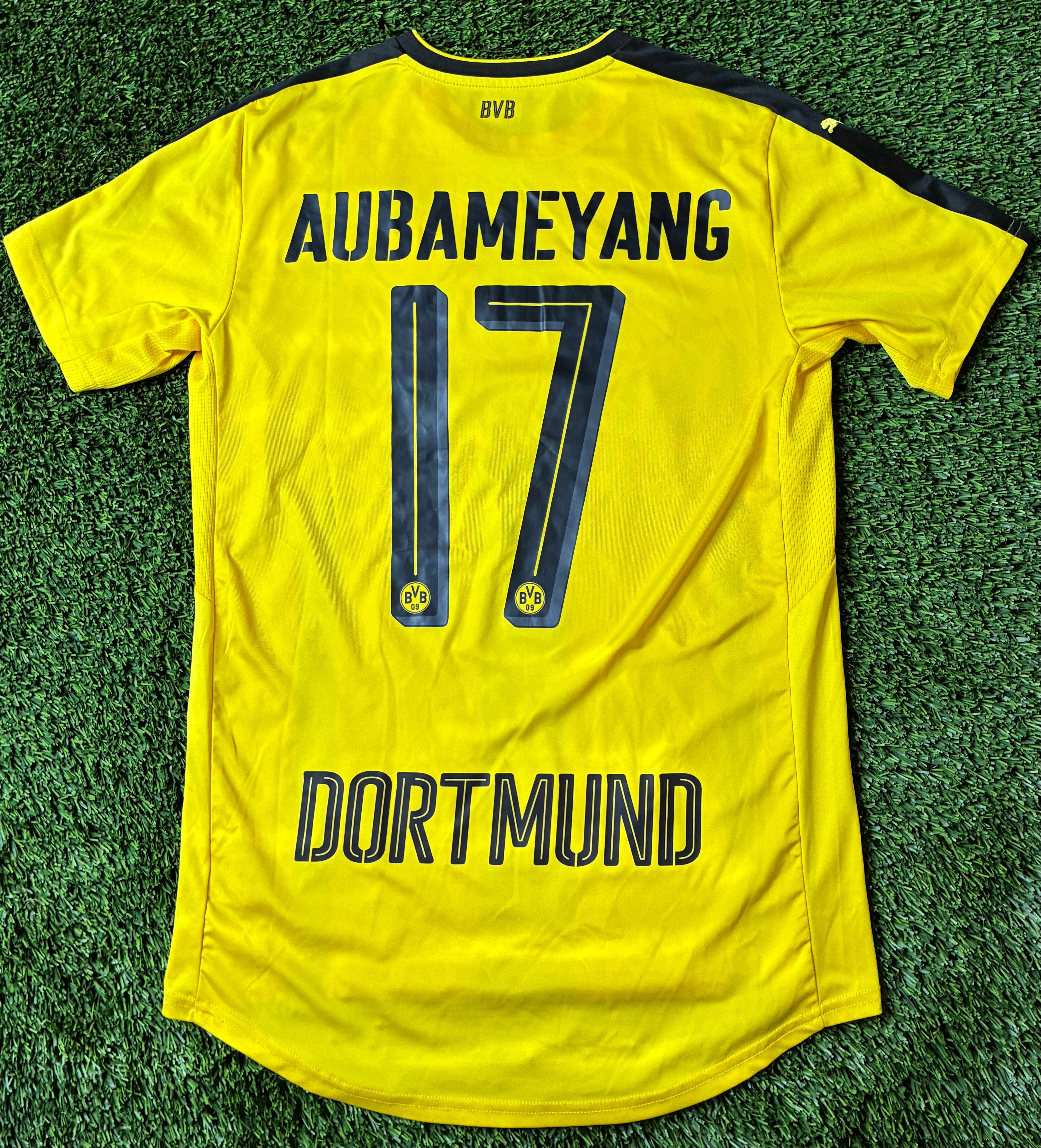 Puma Aubameyang #17 Borussia Dortmund 16/17 Home Size Small