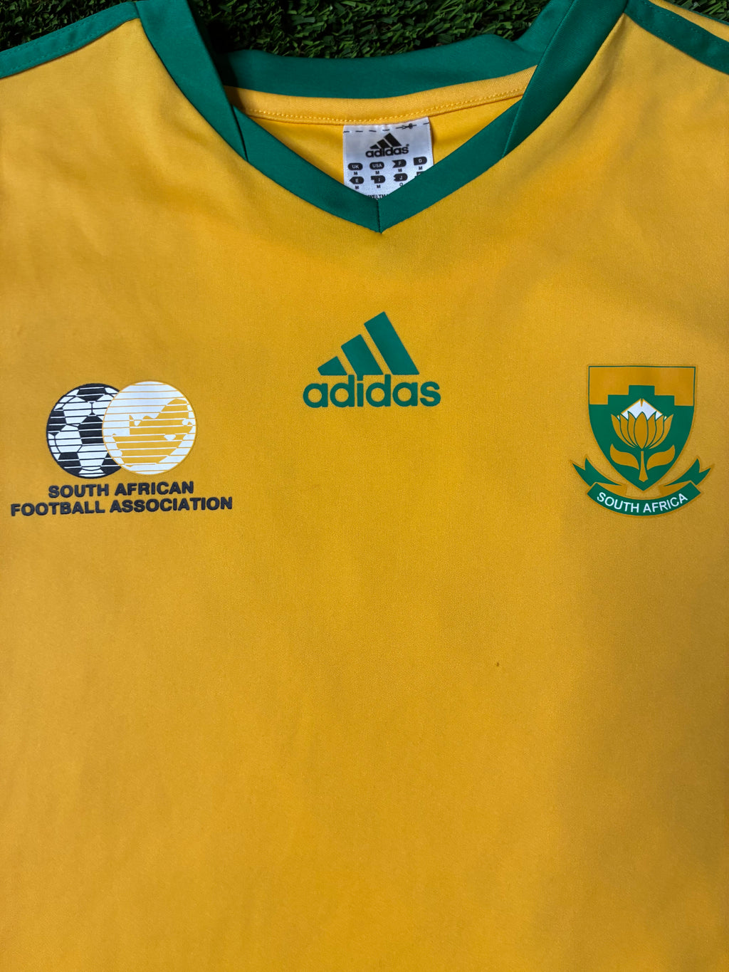 Adidas South Africa 06/09 Home Jersey Size Men's Medium