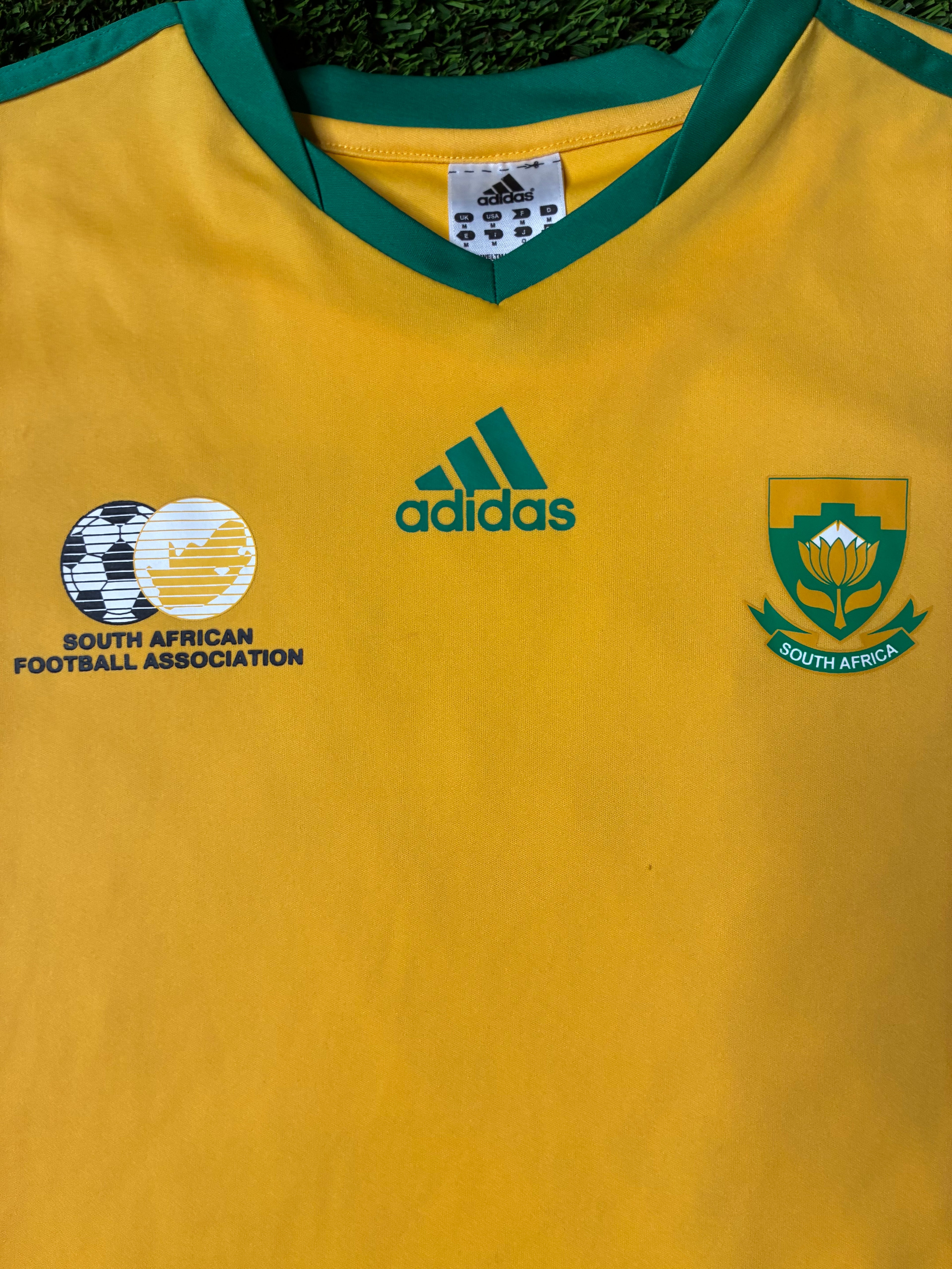 Adidas South Africa 06/09 Home Jersey Size Men's Medium