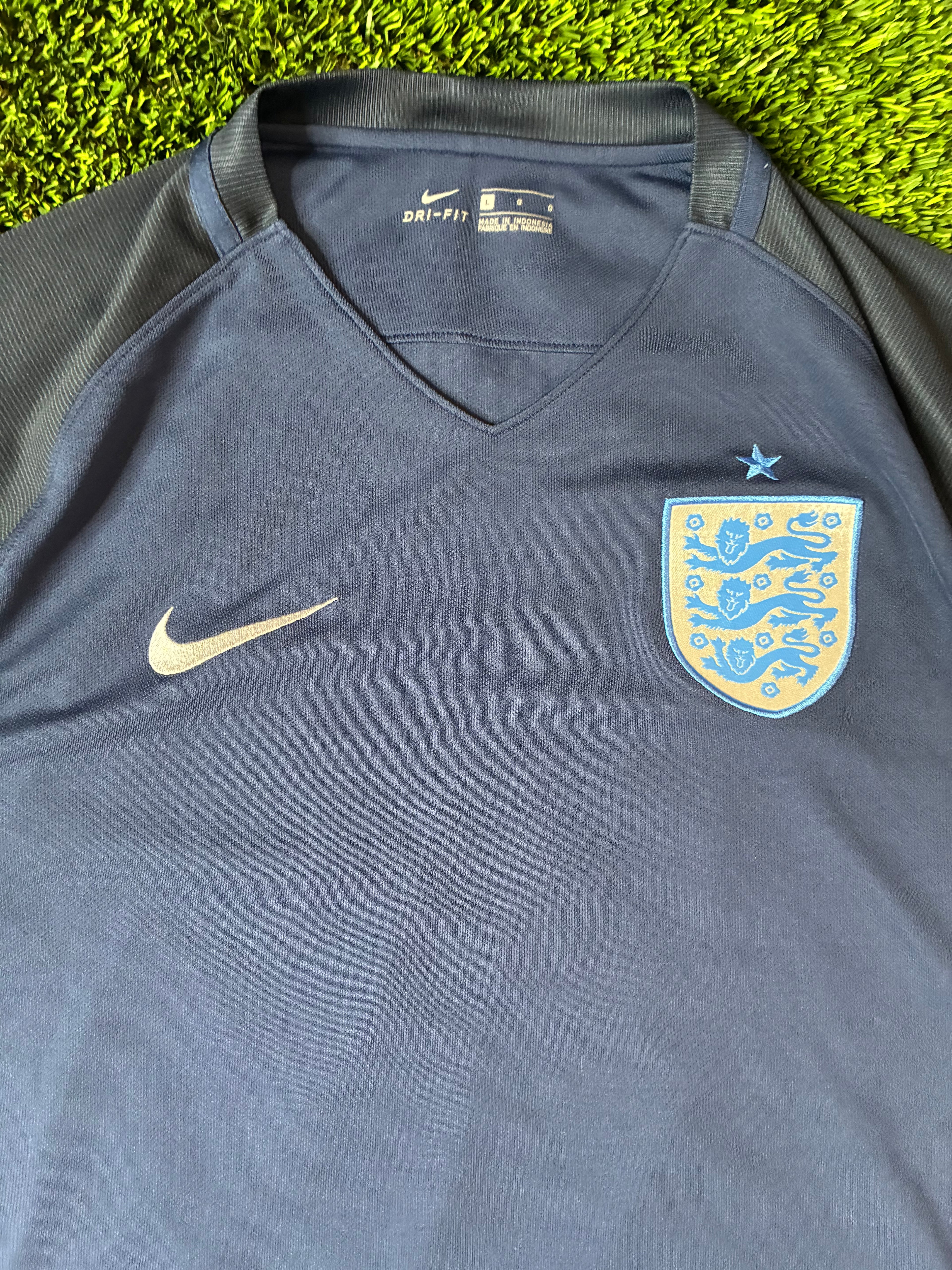 Nike England 17/18 Away Size Large