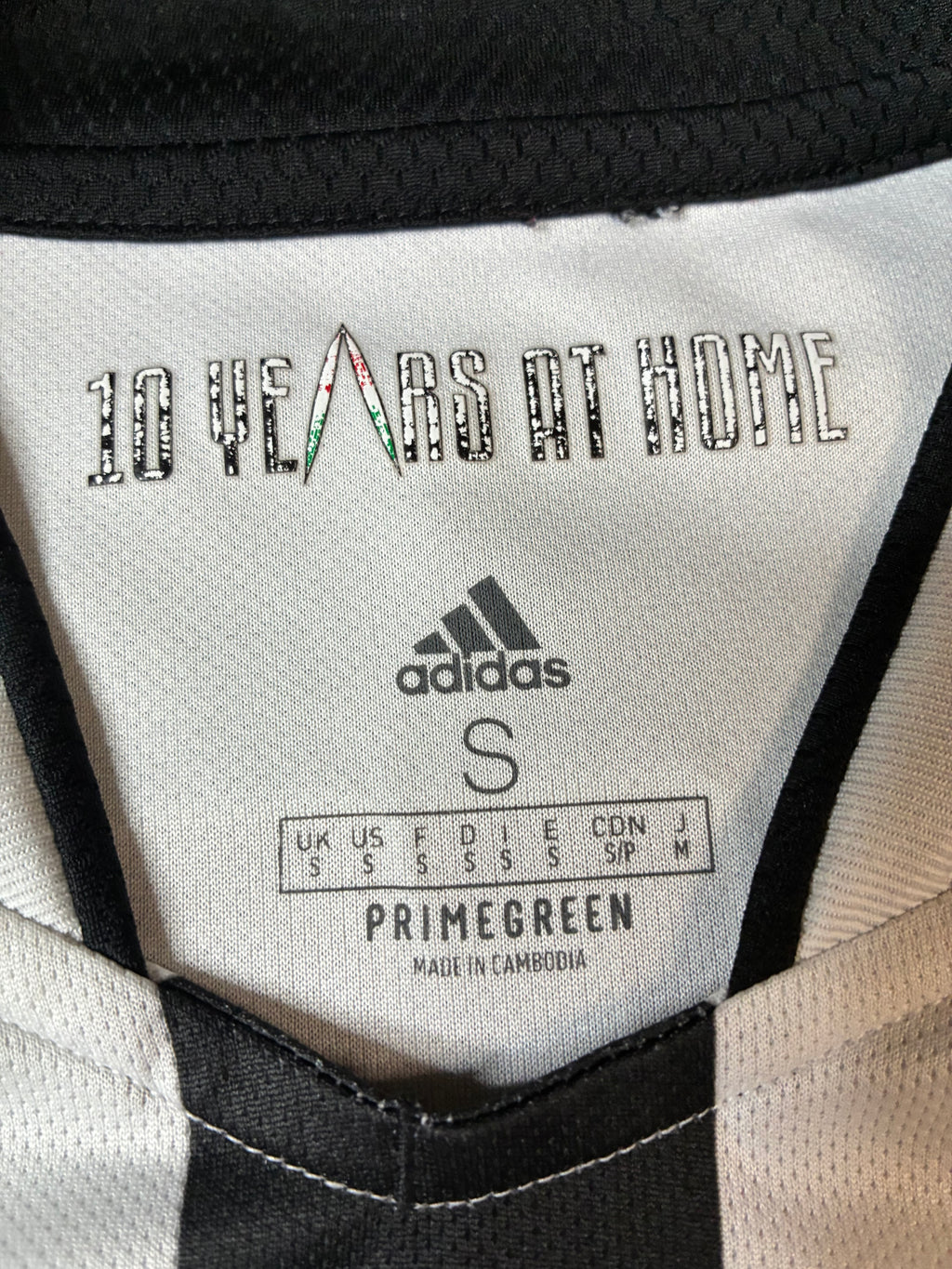 Adidas McKennie #14 Juventus 21/22 Home Size Small
