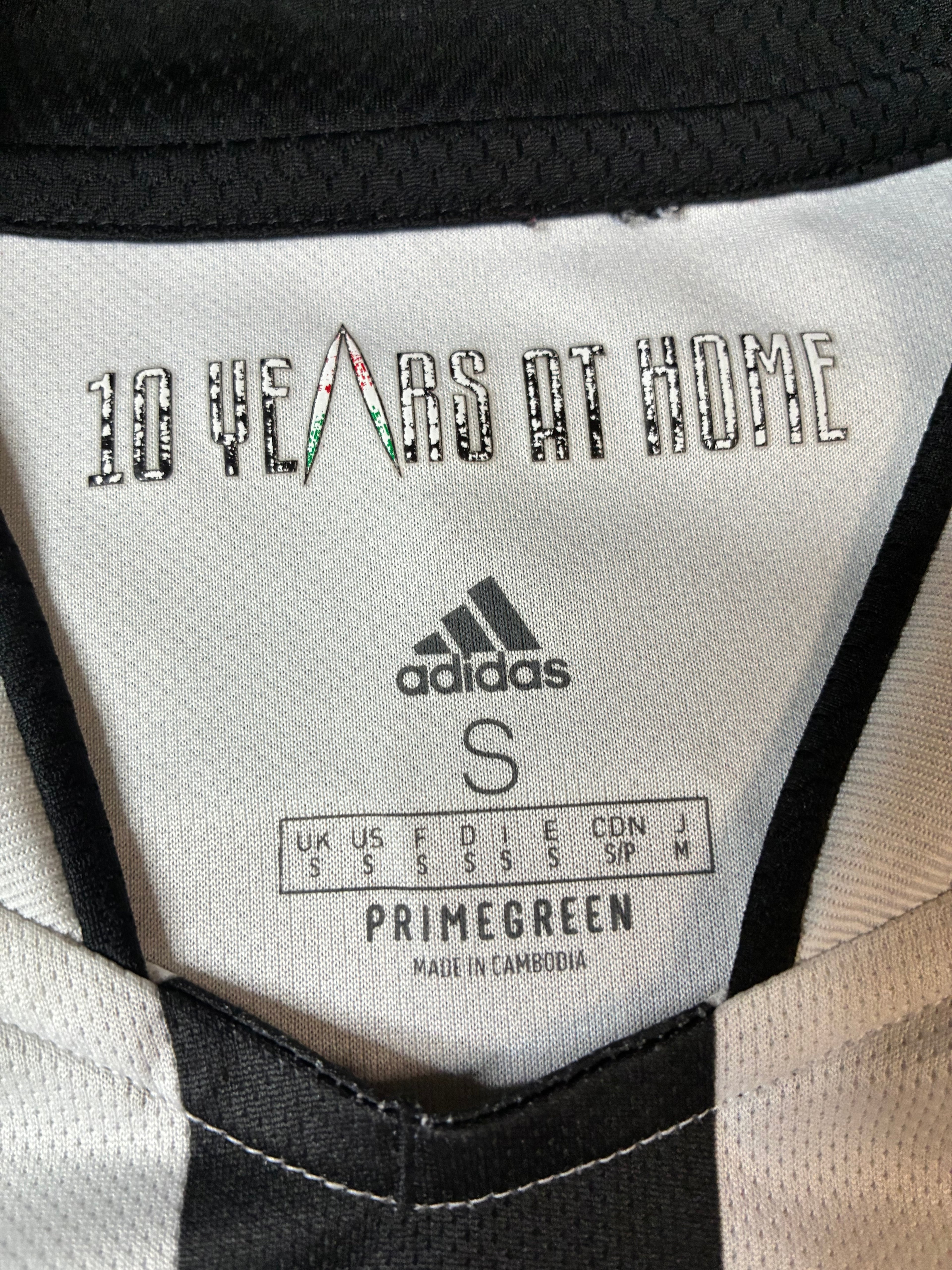 Adidas McKennie #14 Juventus 21/22 Home Size Small