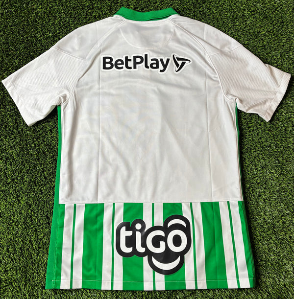 Jersey back view