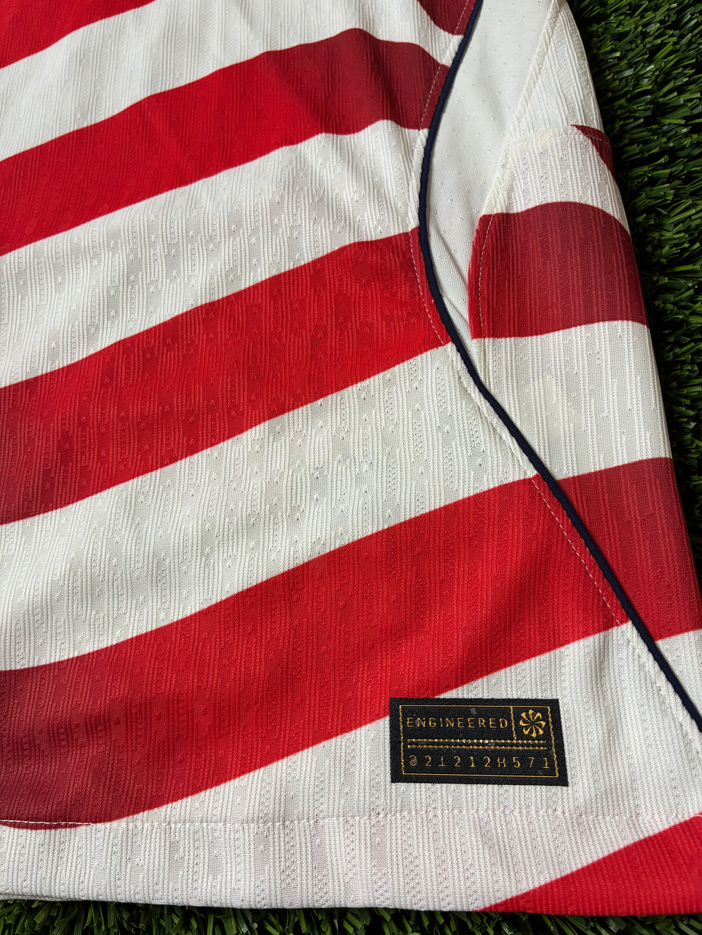 Nike USA 2026 Home Player Version Size Small