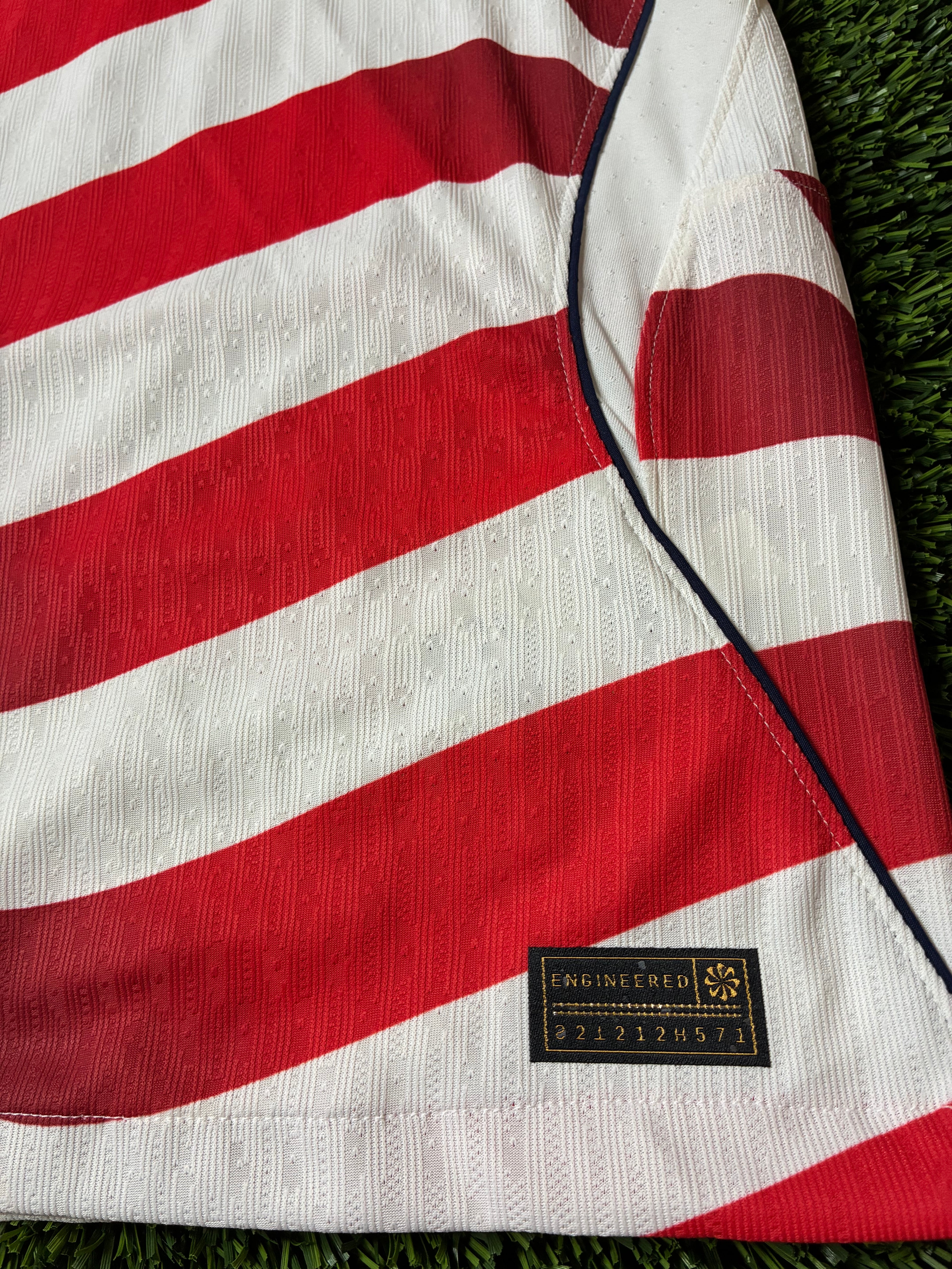 Nike USA 2026 Home Player Version Size Small