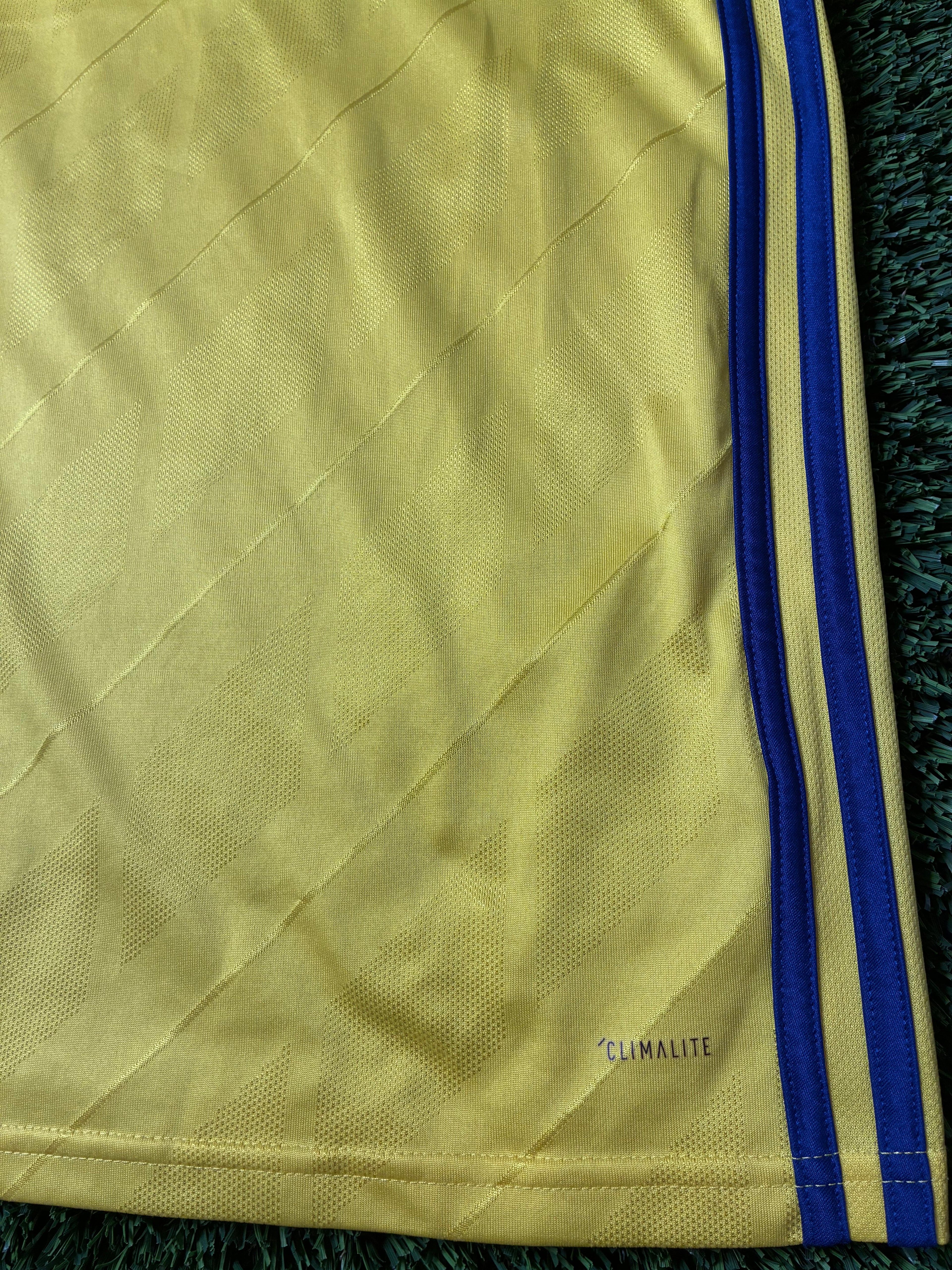 Adidas Sweden 18/19 Home Jersey Men's Size Small