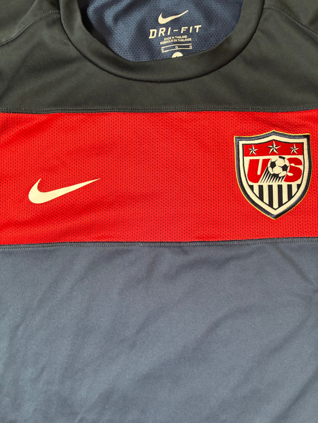 Nike USA 12/13 Training Jersey Size Men’s Large