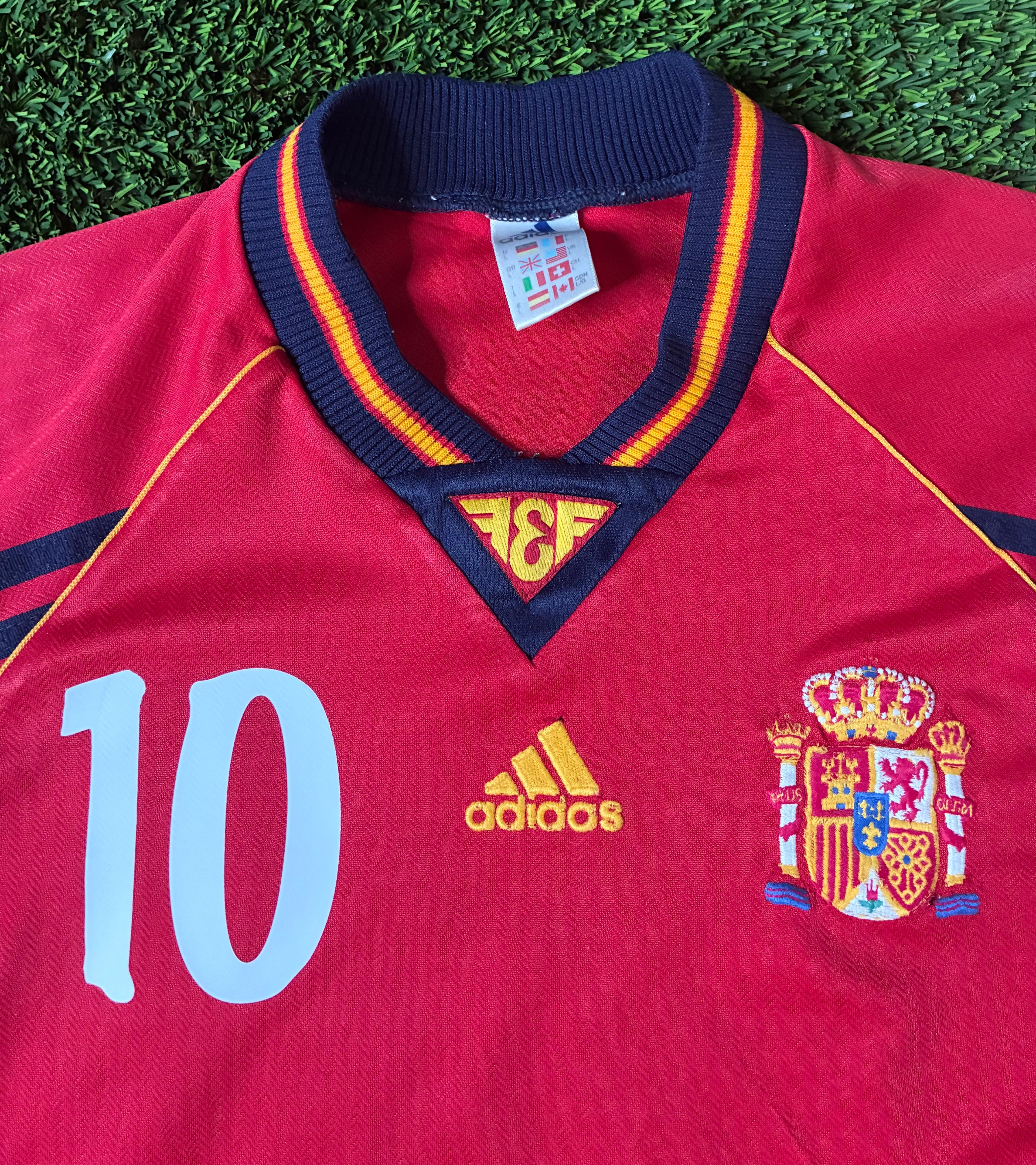 Adidas Raul #10 Spain ‘98 Home Size Men’s Large
