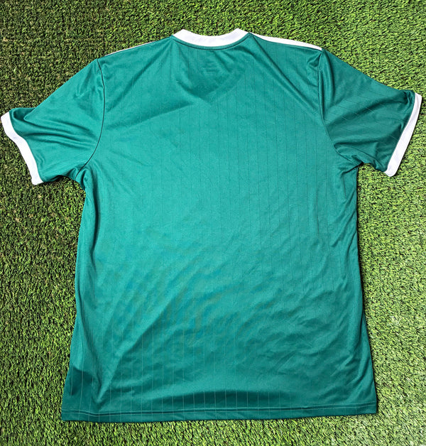 Jersey back view