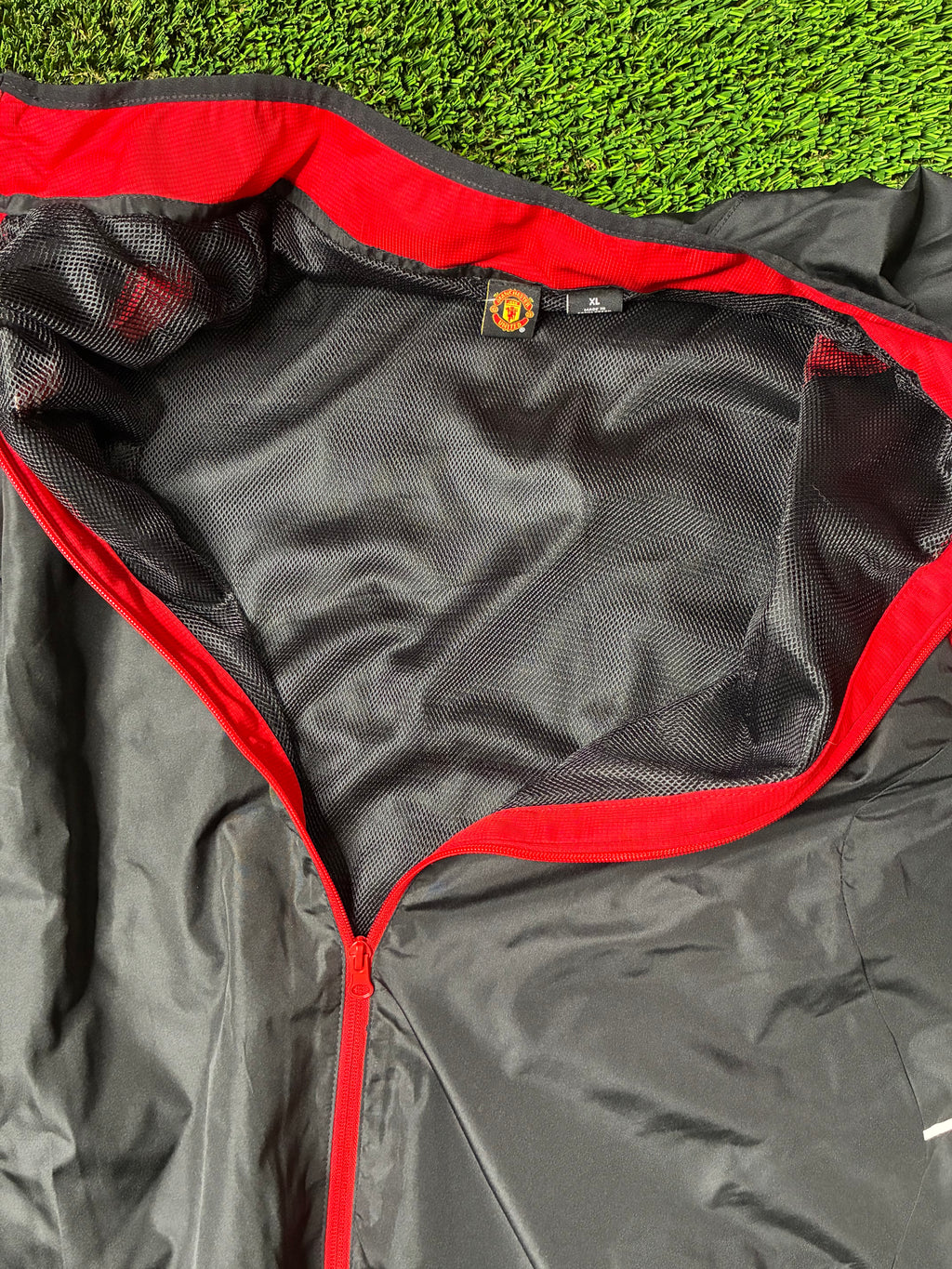Vintage Manchester United Track Jacket Size Men's XL