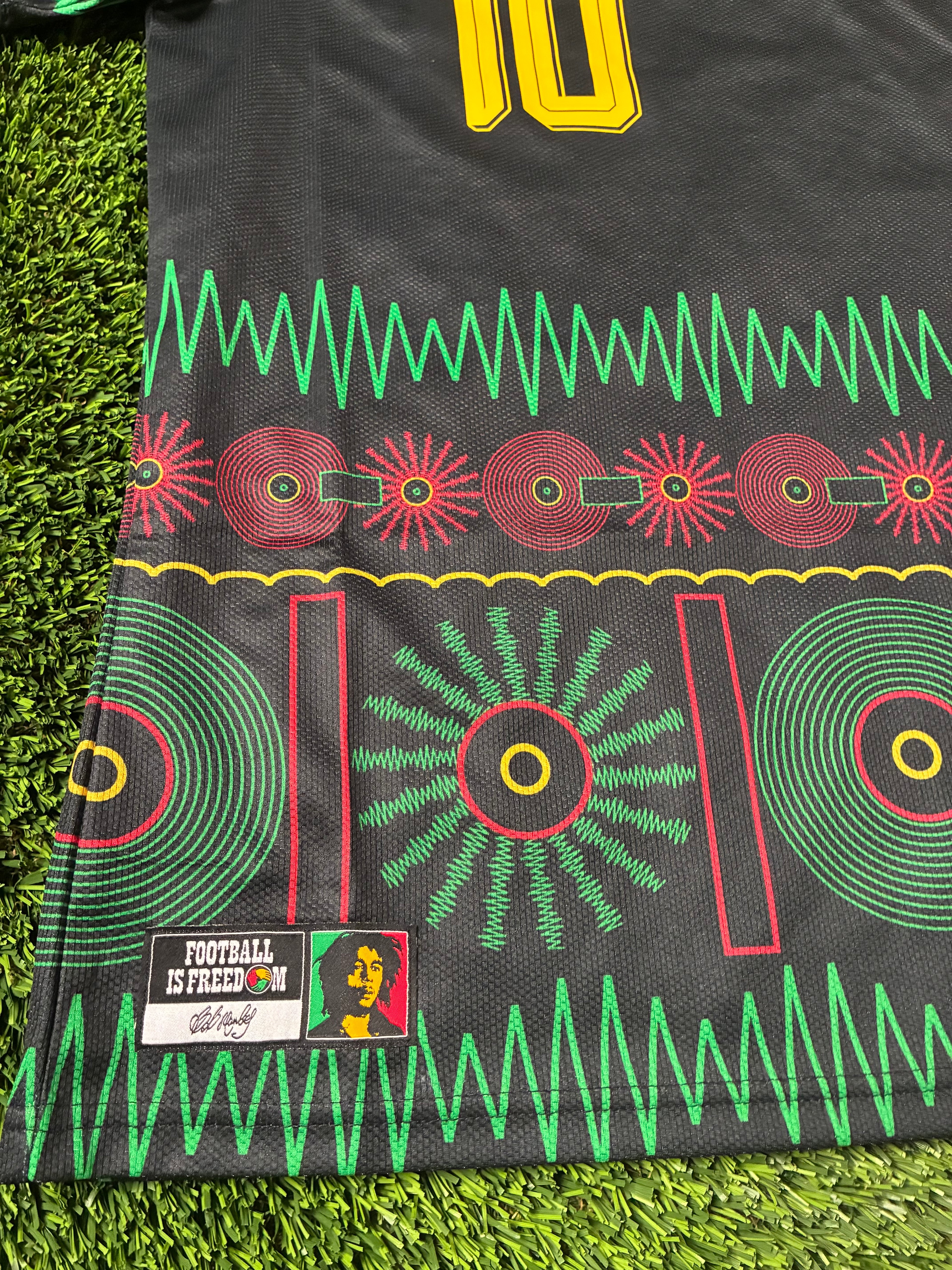Adidas Bob Marley #10 Jamaica 26 Away Jersey