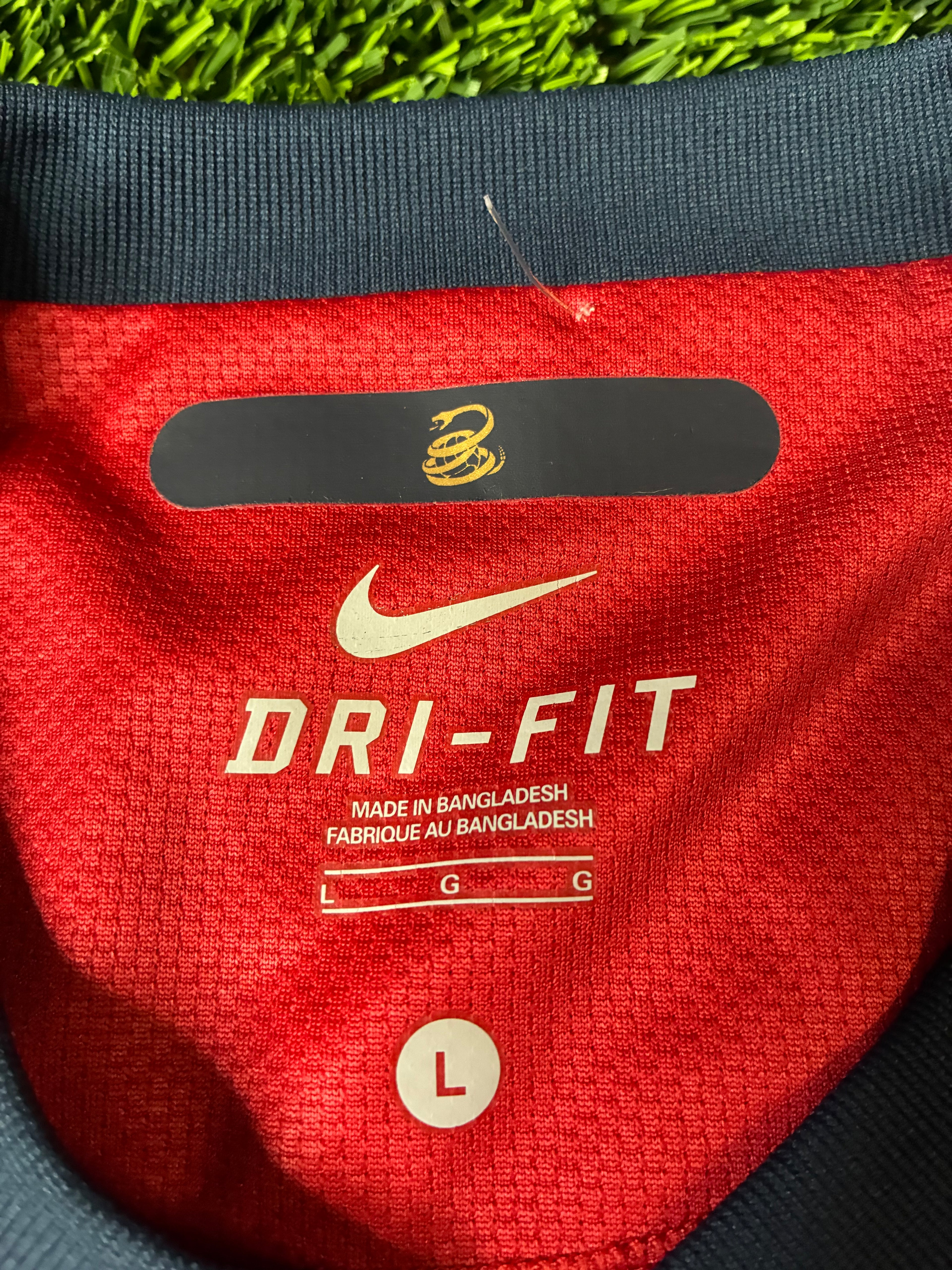Nike USA 2010 Third Jersey Size Large