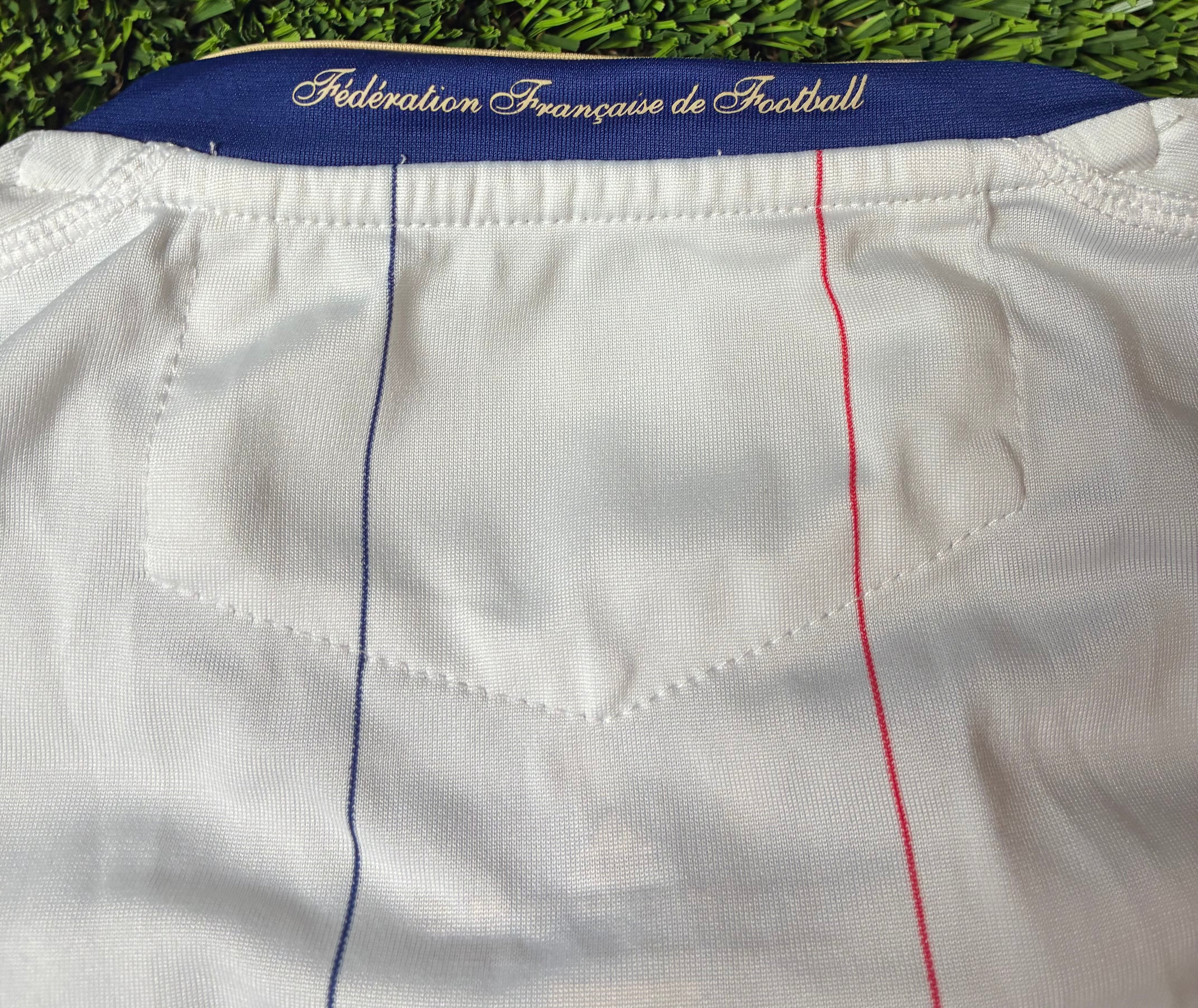 Adidas France 10/11 Away Jersey Size Men's Medium