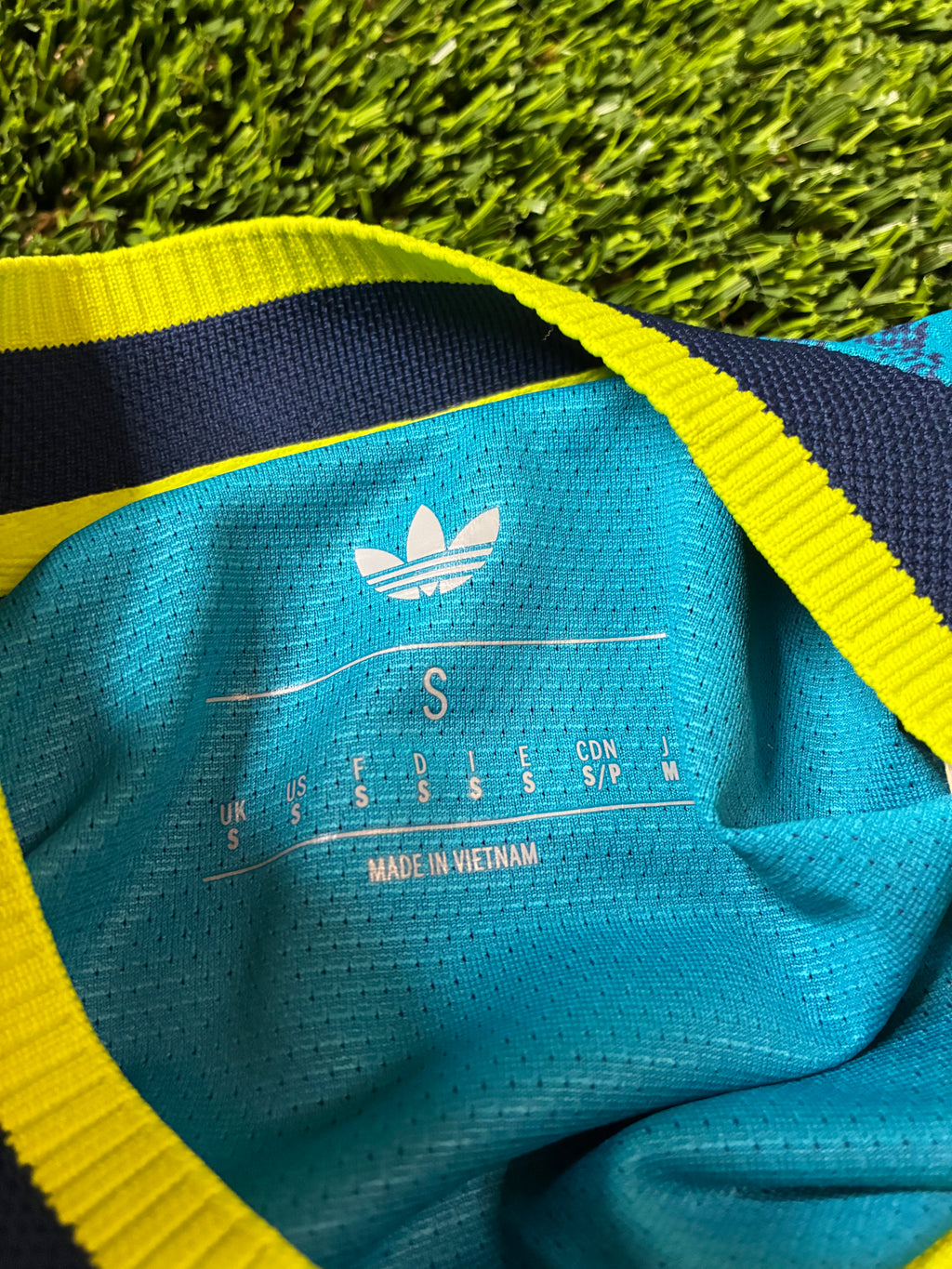 Adidas Colombia 2026 Away Player Version Size Small