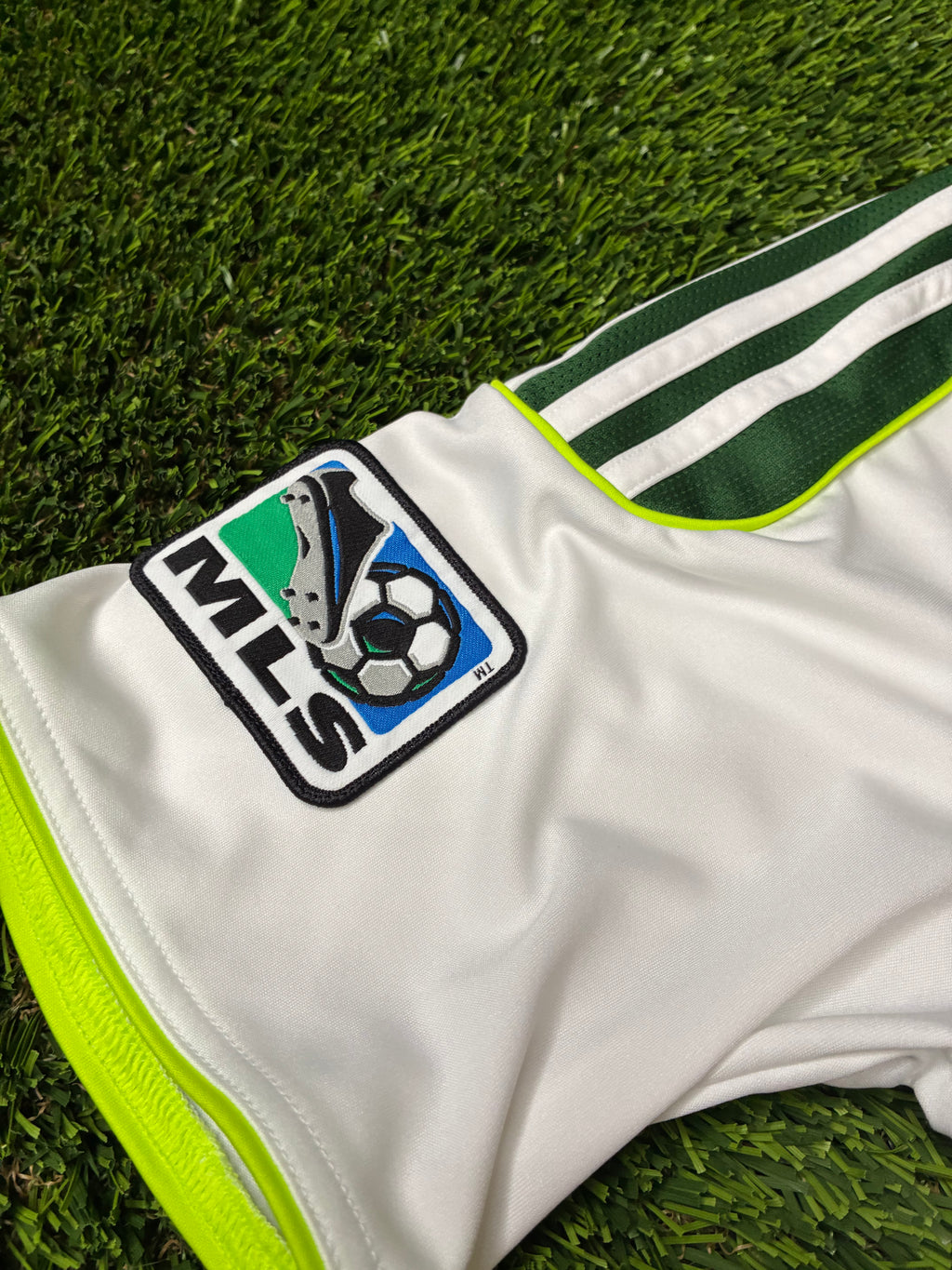 Adidas Portland Timbers 10/11 Home Jersey Size Men's Medium