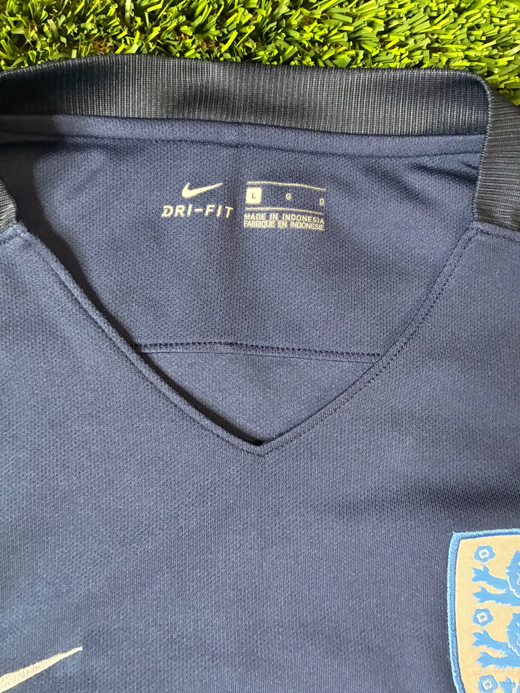 Nike England 17/18 Away Size Large