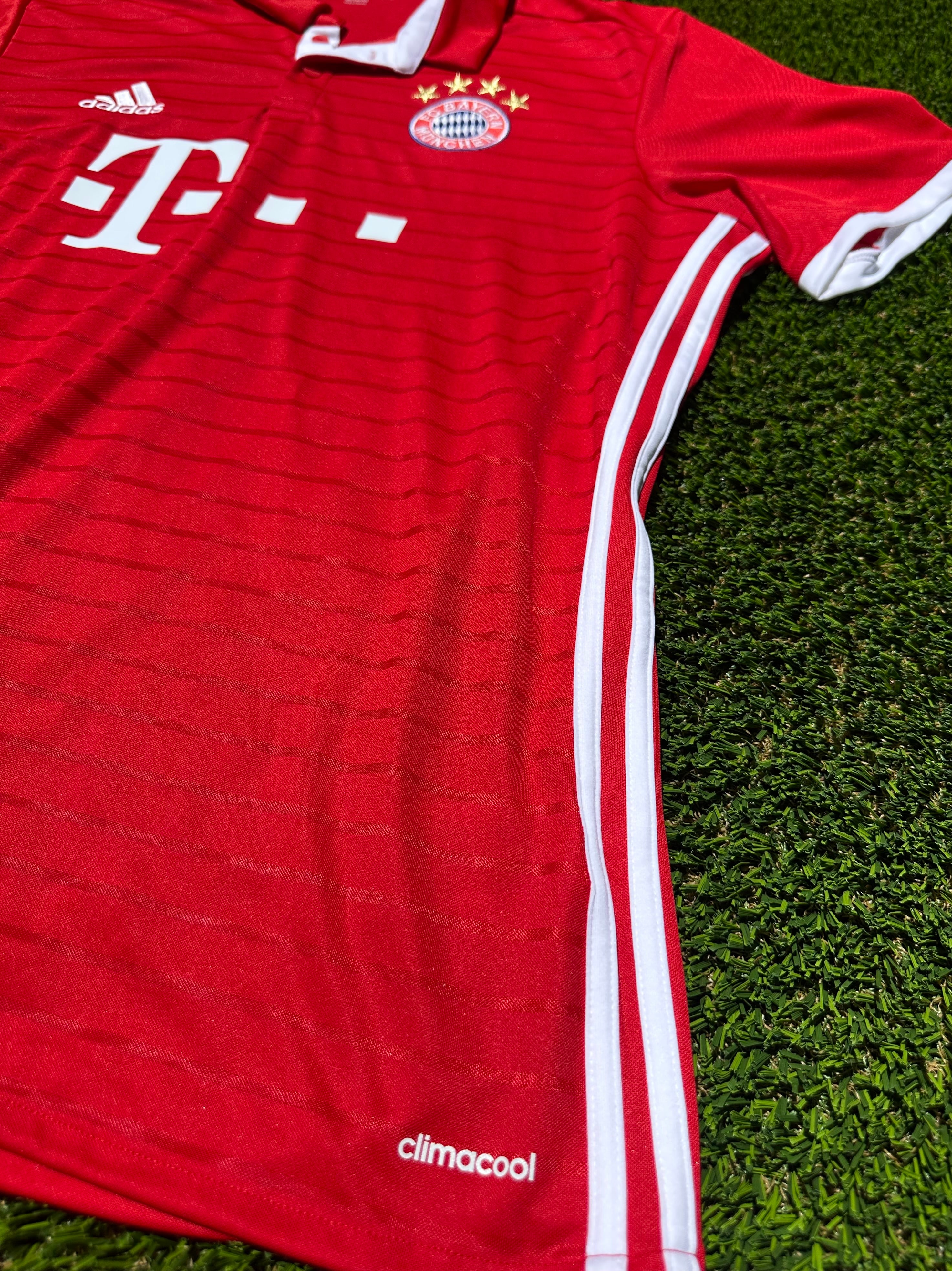 Adidas Bayern Munich 16/17 Home Jersey Size Men's XL