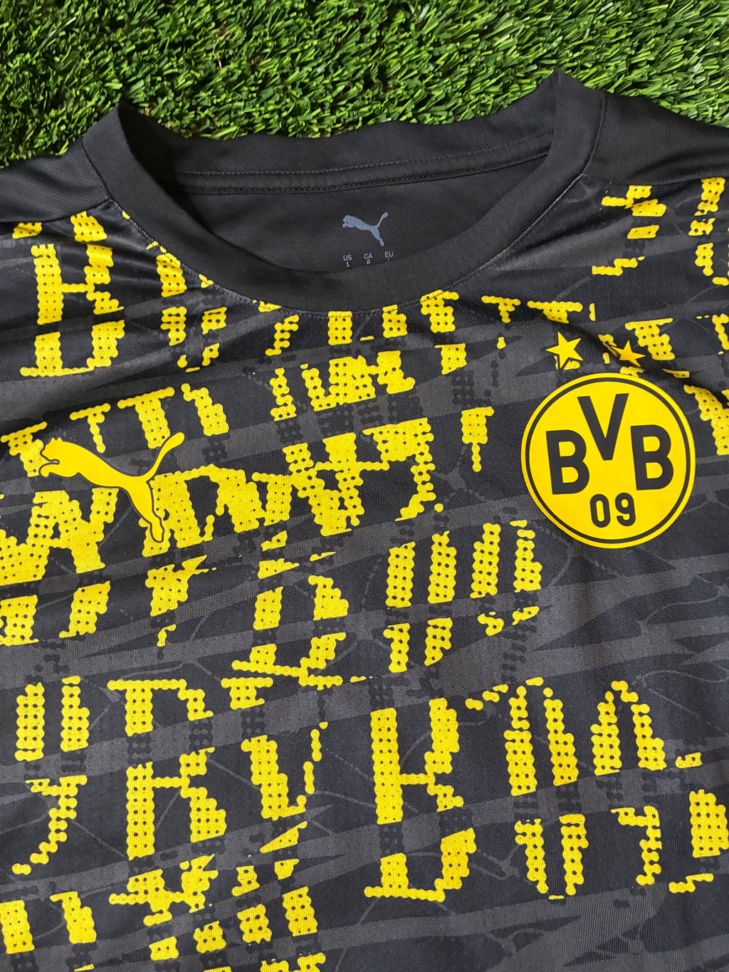 Puma Borussia Dortmund Fan Jersey Size Large