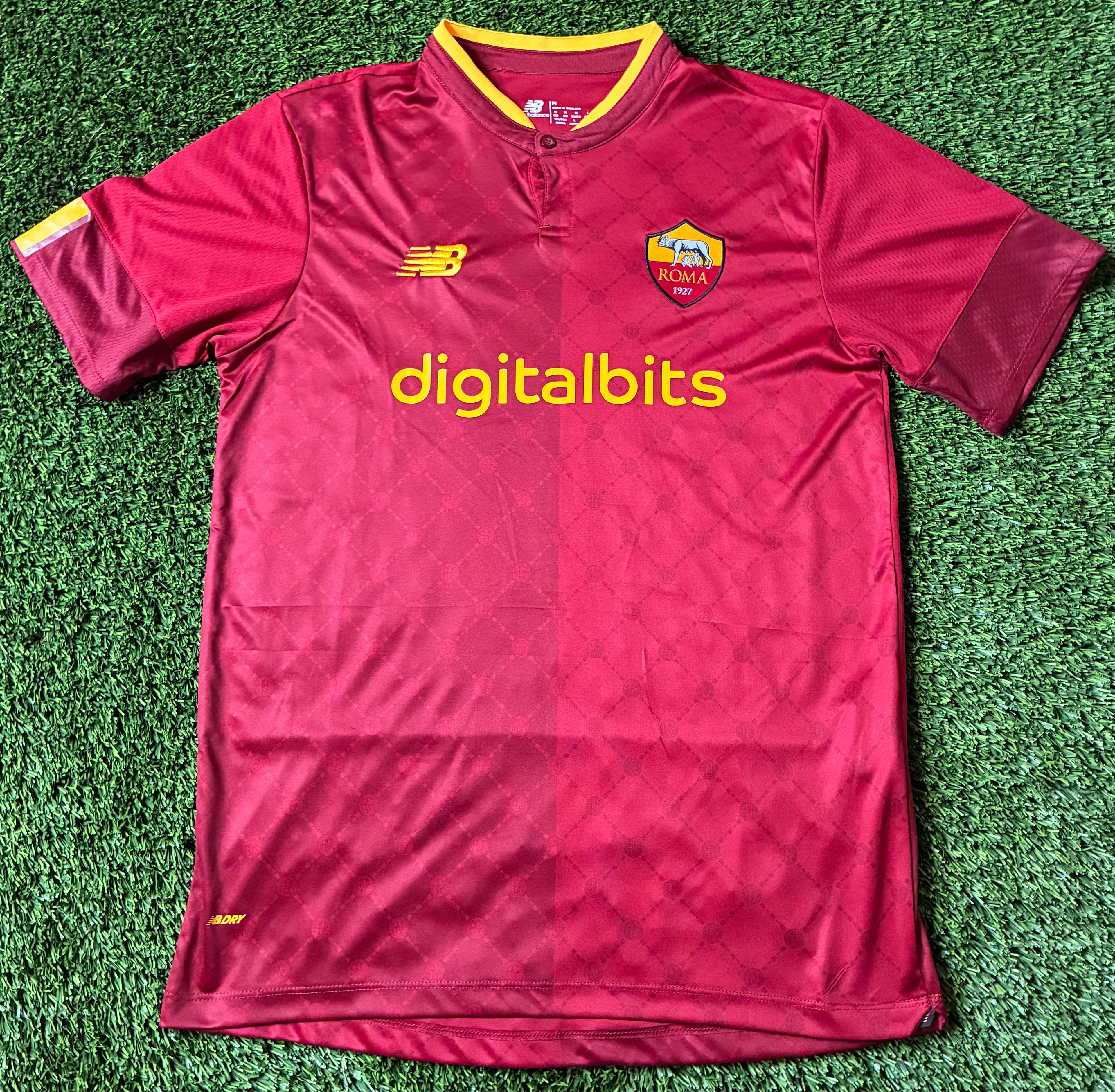 New Balance Tammy Abraham #9 AS Roma 21/22 Home Size Medium