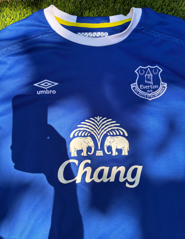 Jersey back view
