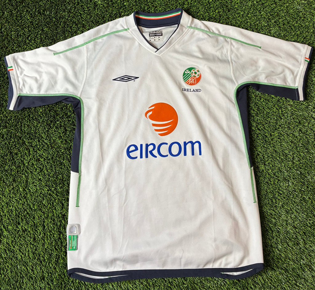Umbro Ireland 03/04 Away Size Medium