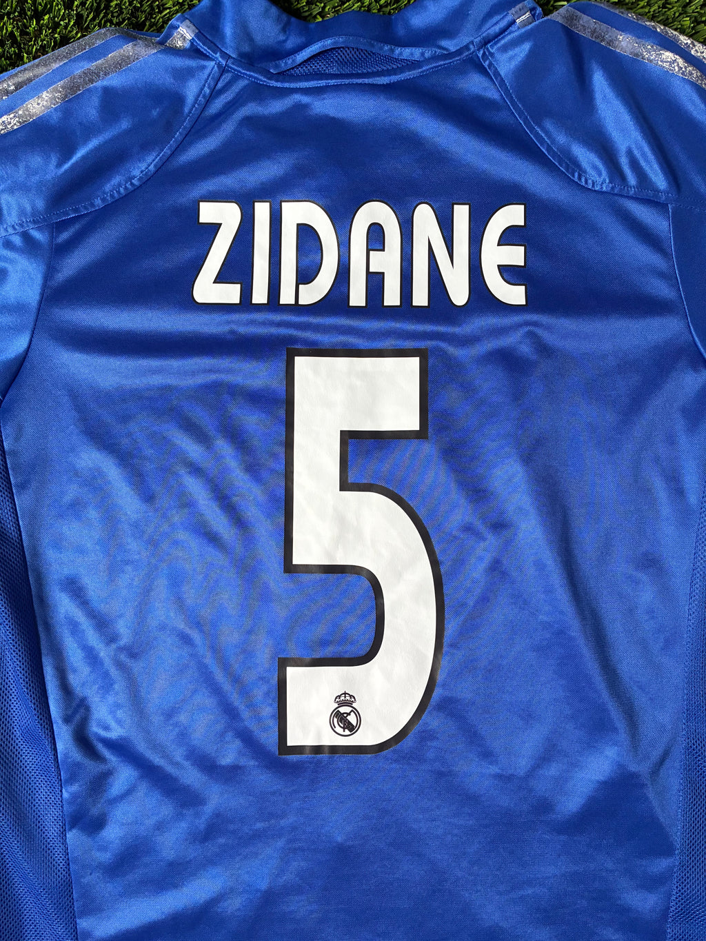 Vintage Adidas Zidane Real Madrid 04/05 Third Jersey Size Men's Medium