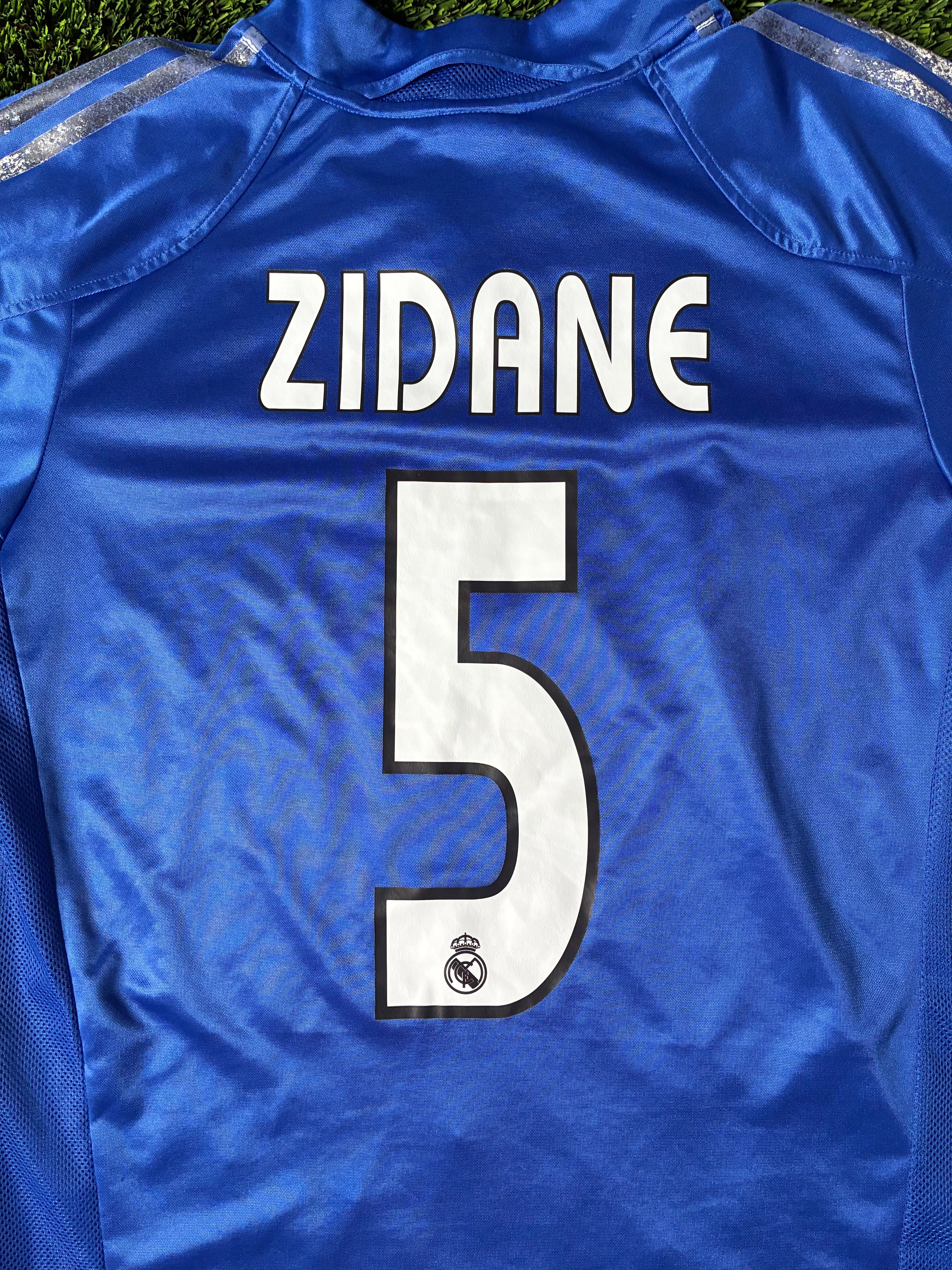 Vintage Adidas Zidane Real Madrid 04/05 Third Jersey Size Men's Medium