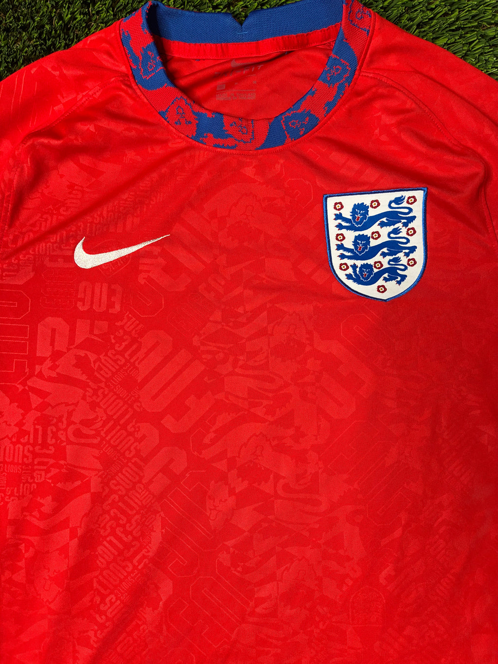 Nike England 20/21 Training Jersey Size Men's Medium