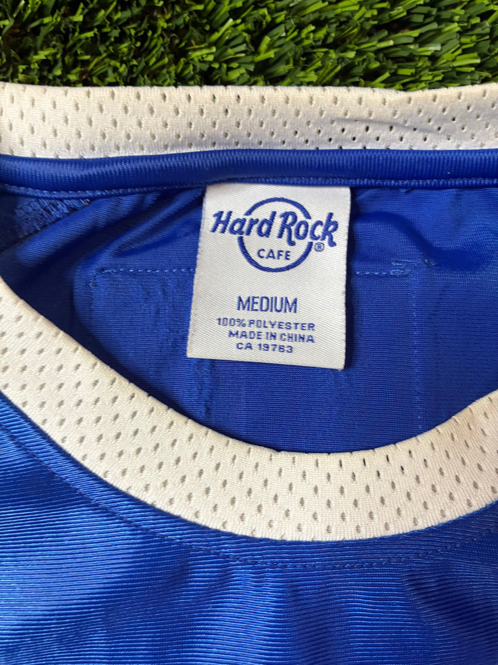 Hard Rock Cafe Countries Jersey Size Men’s Medium
