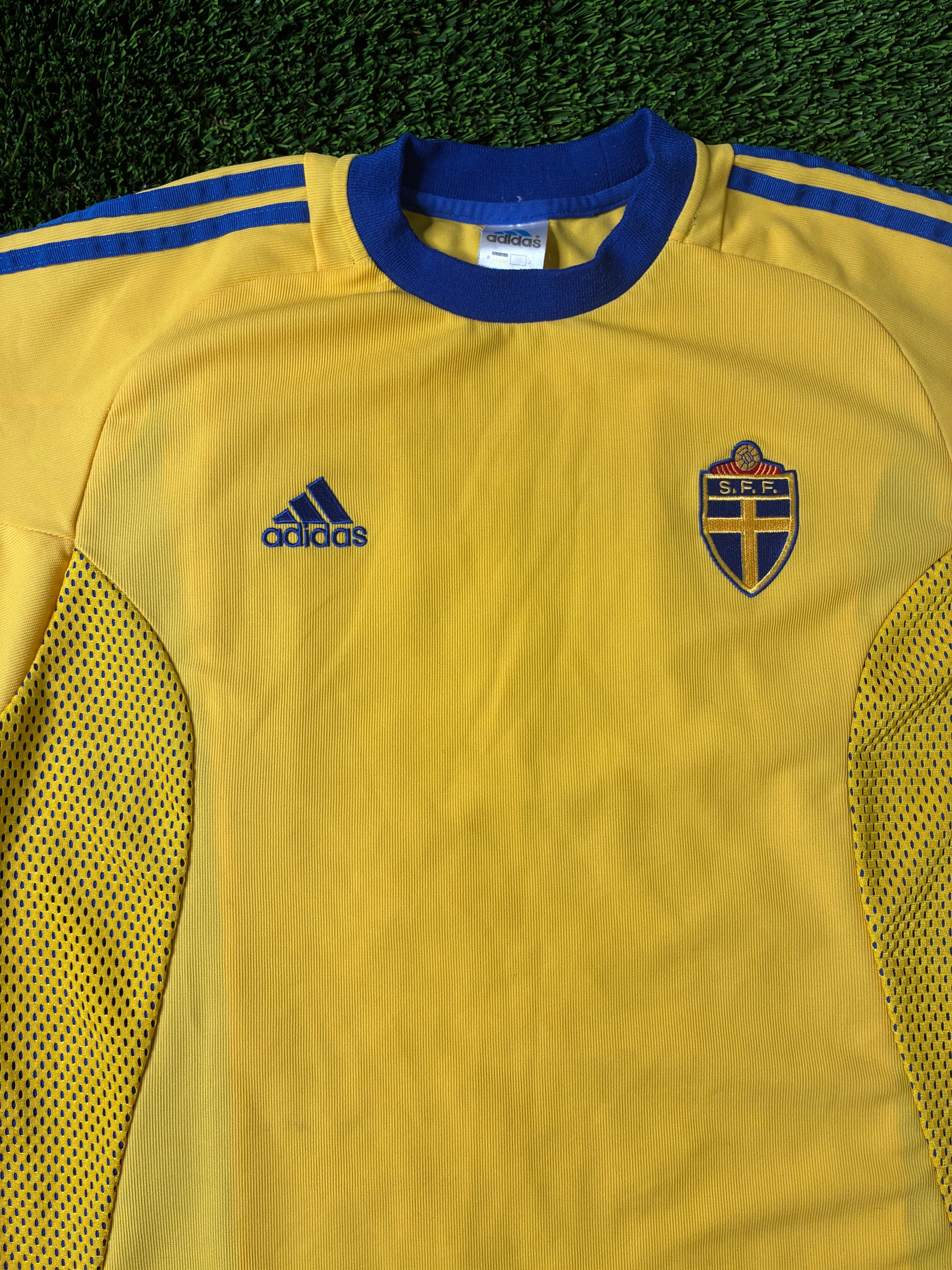 Adidas Sweden 2002 World Cup Home Jersey Size Men's Large