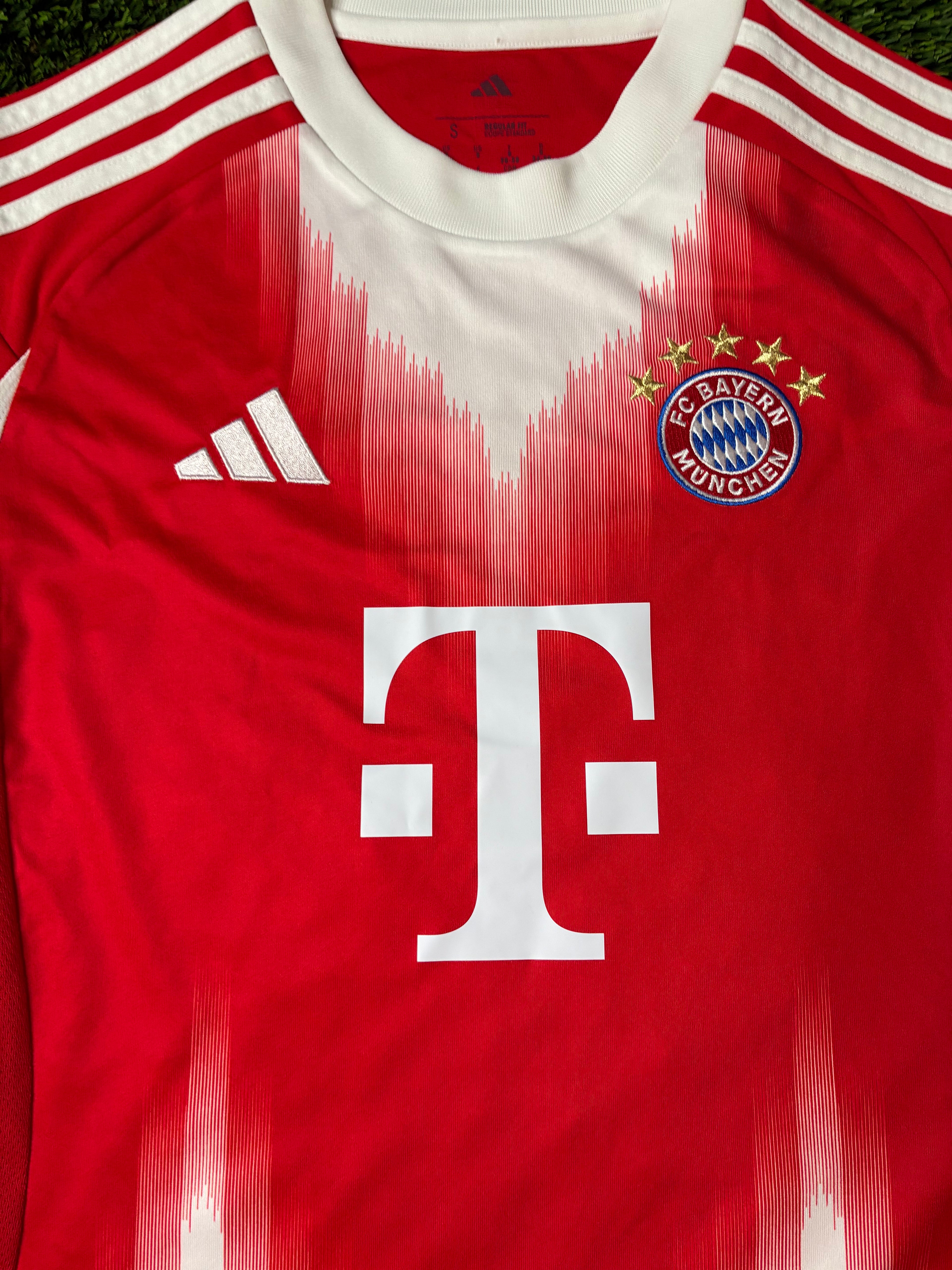 Adidas Bayern Munich 25/26 Home Jersey