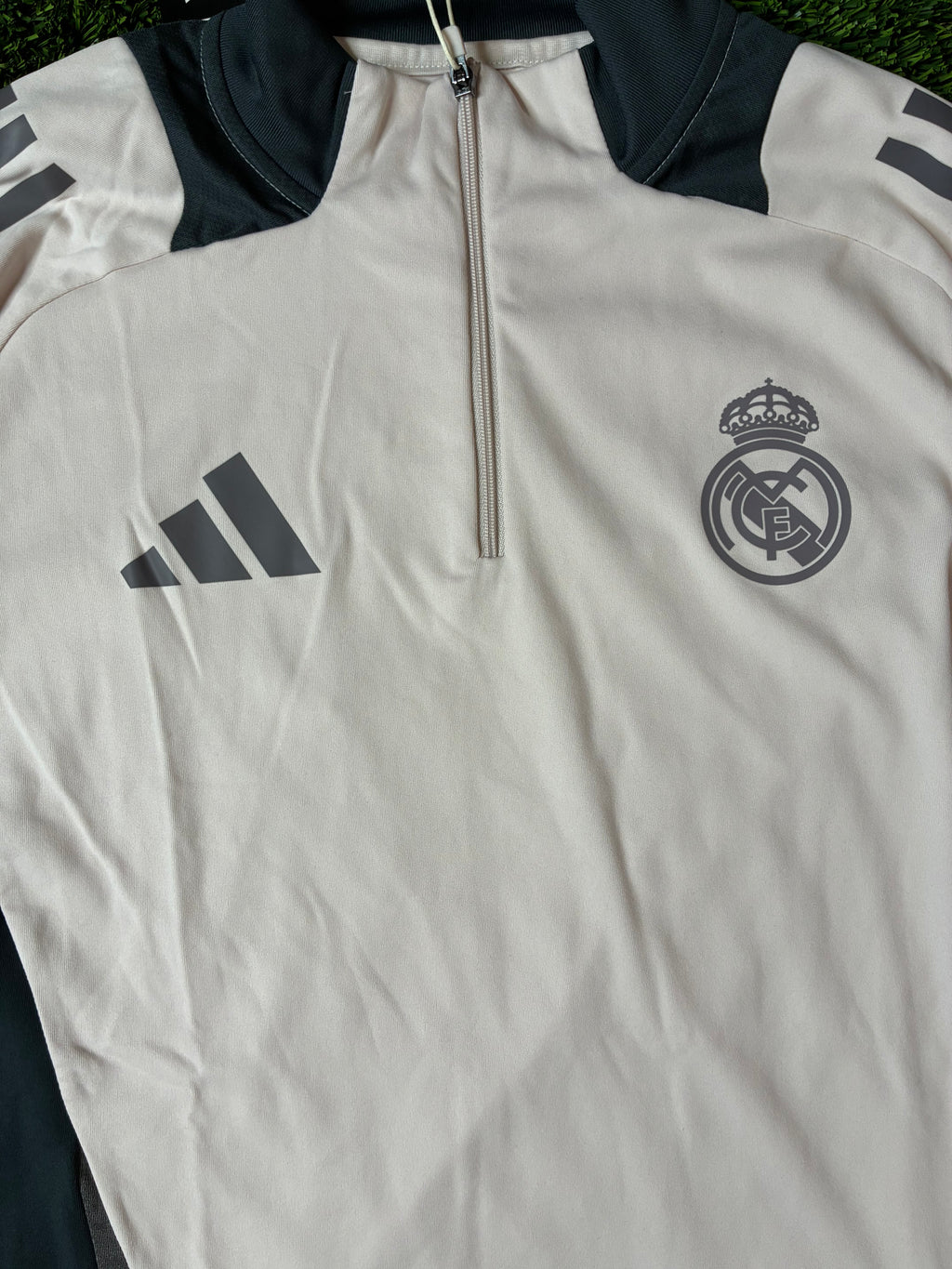 Adidas Real Madrid 1/4 Zip SAMPLE Size Medium