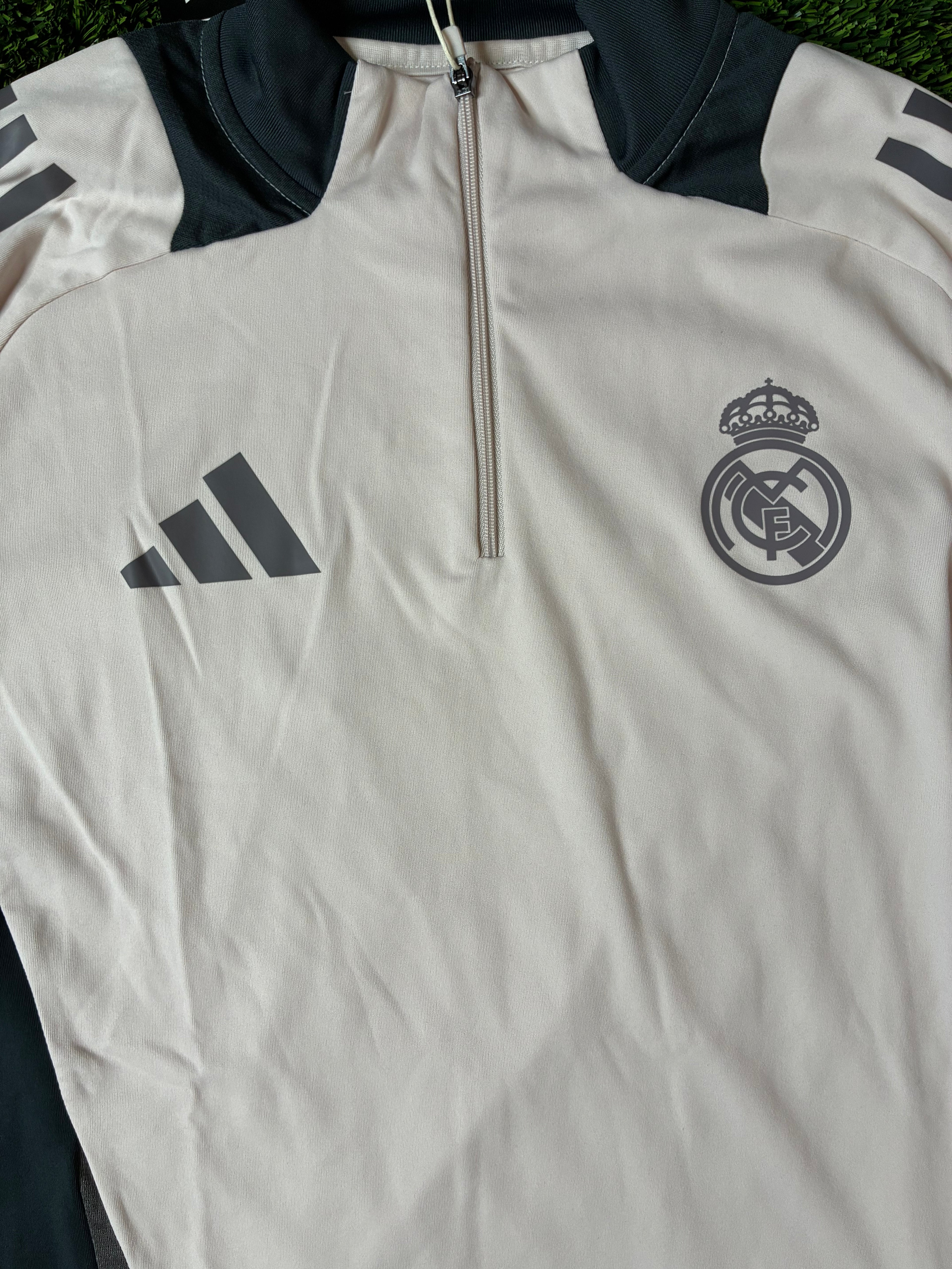 Adidas Real Madrid 1/4 Zip SAMPLE Size Medium