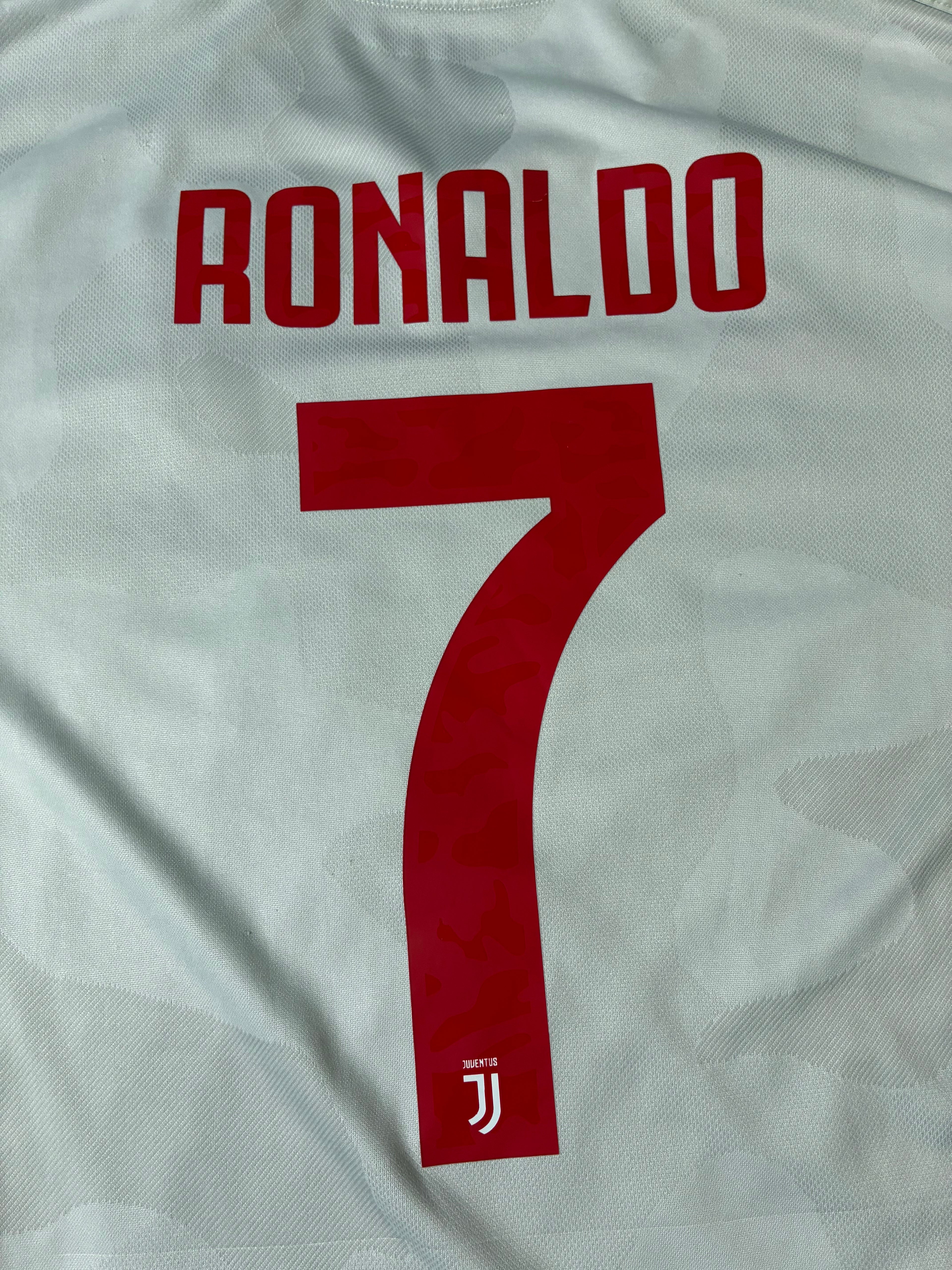 Adidas Ronaldo #7 Juventus 19/20 Away Size Large