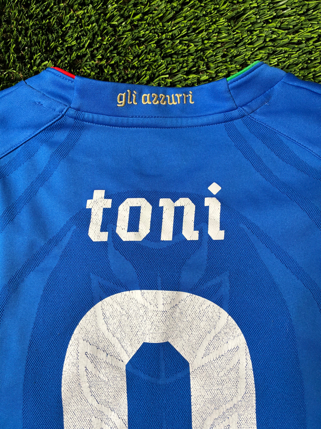 Puma Luca Toni Italy 2010 World Cup Home Jersey Size Men's Large